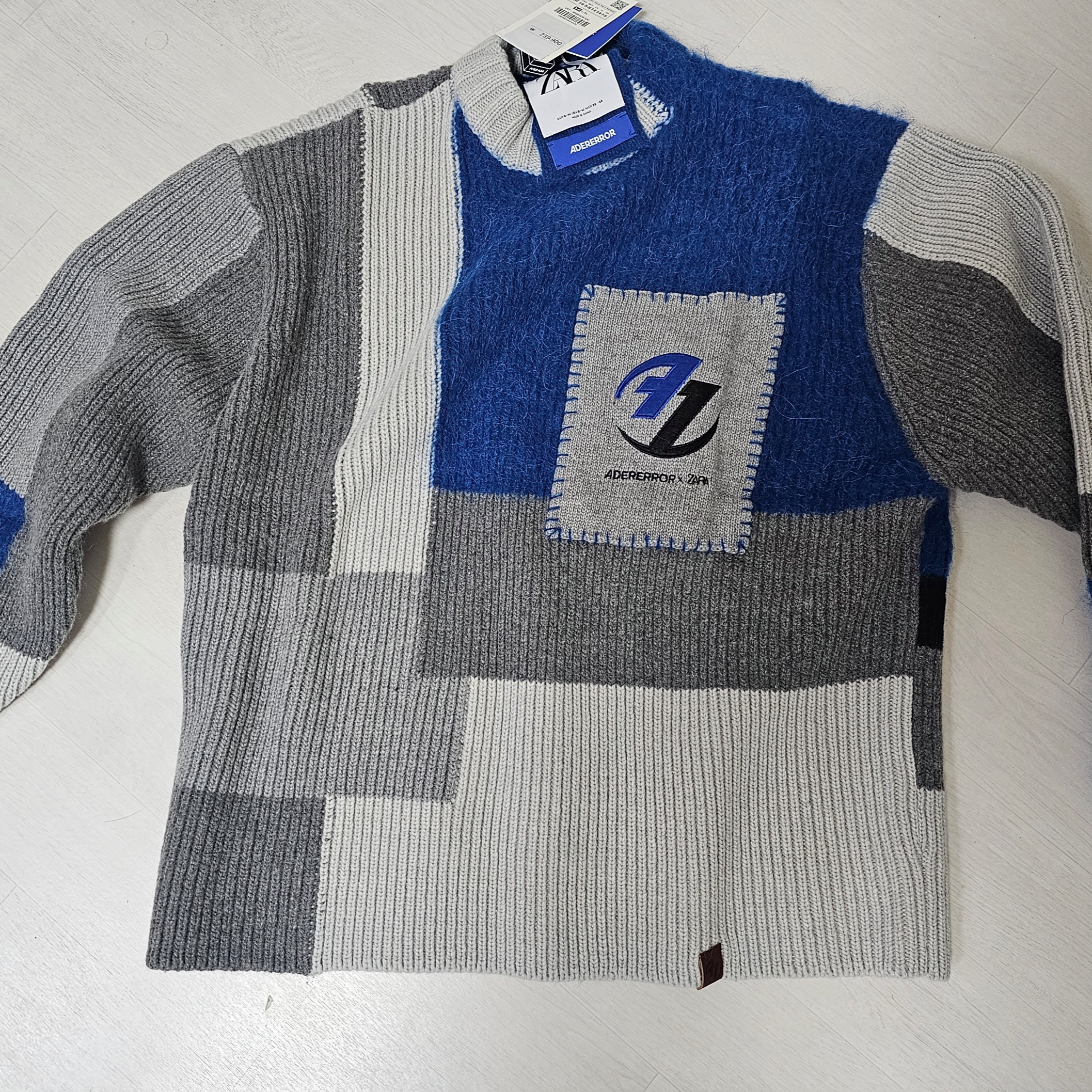 Zara x Ader Error Patchwork Oversize Knit Sweater Multicolor 착용 스타일