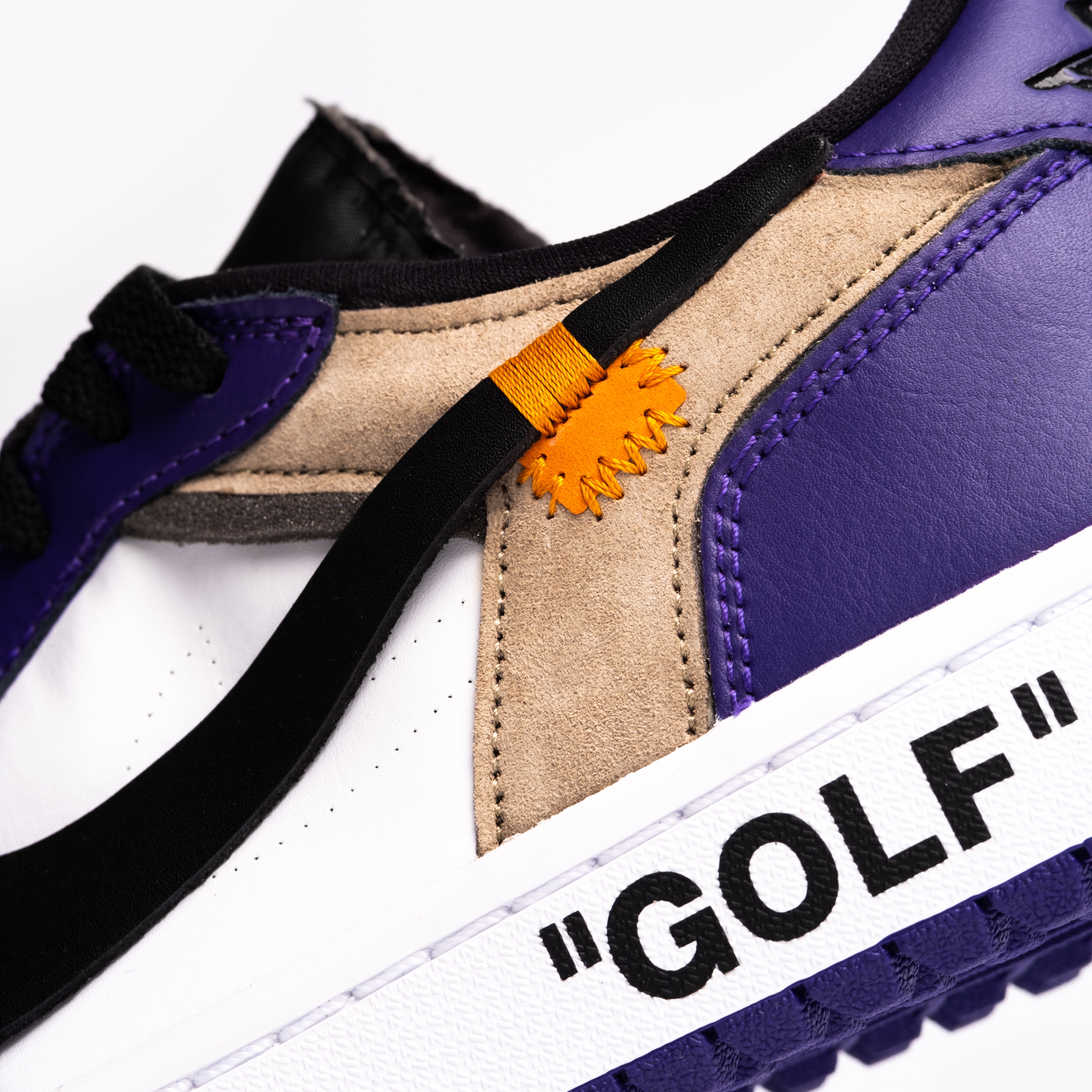 Jordan 1 Low Golf Court Purple 착용 스타일 - 8