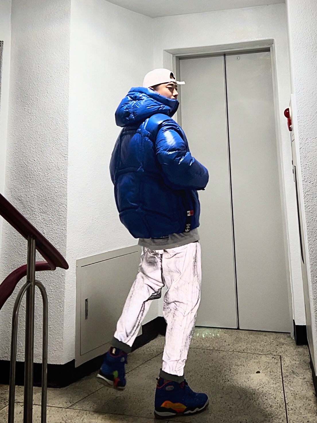 Supreme x Stone Island Denim 6-Panel Reflective - 23FW, Supreme x Stone Island Denim Trucker Jacket Reflective - 23FW 착용 스타일 - 4