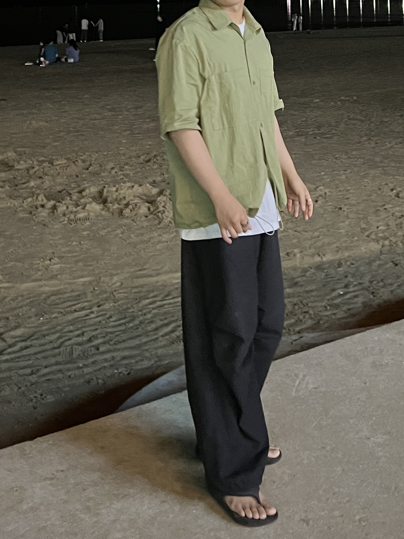 New Balance x Taw&Toe Flip Flop Black 착용 스타일