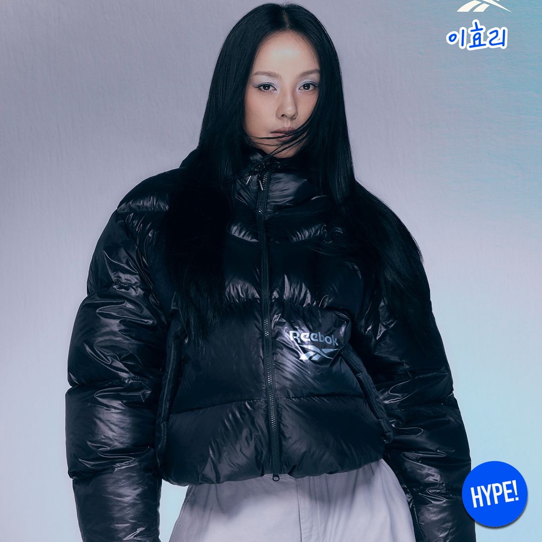 (W) The North Face White Label Glossy Detachable Down Jacket Black, Moncler x Palm Angels Ramsau Short Down Jacket Black - 23FW 착용 스타일 - 9