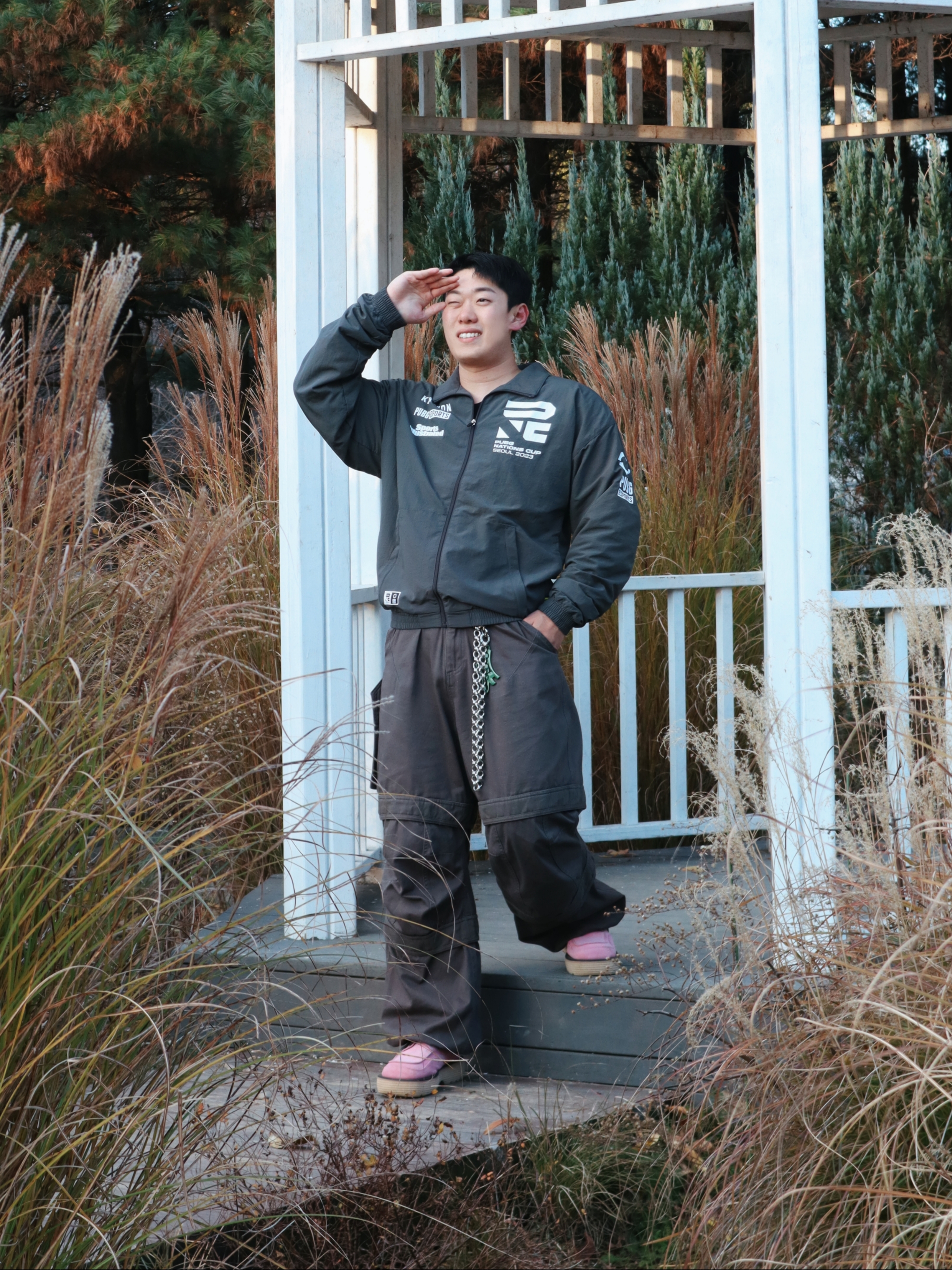 Farfromwhat Far Layered Work Pants Charcoal 착용 스타일 - 1