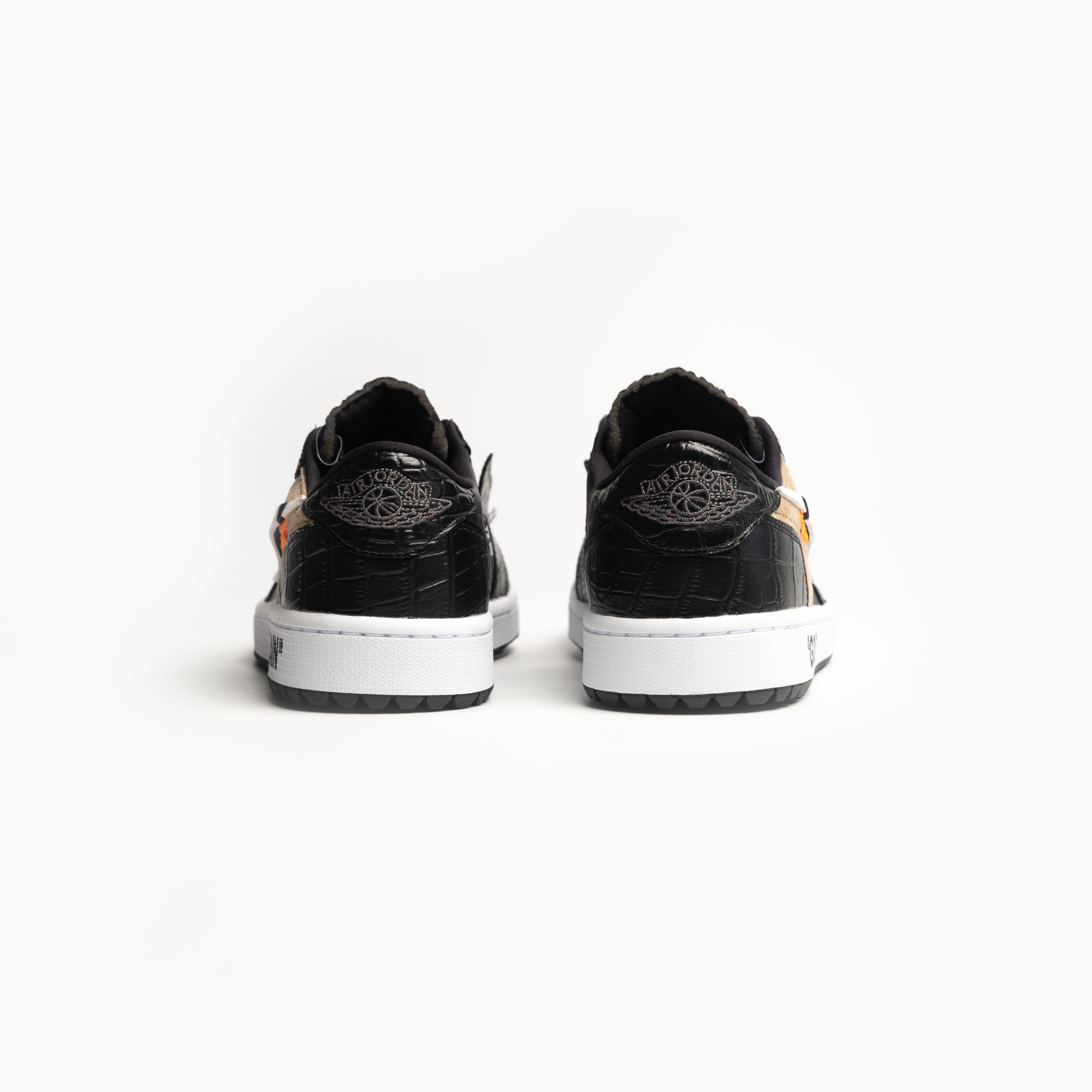Jordan 1 Low Golf Black Iron Grey 착용 스타일 - 6