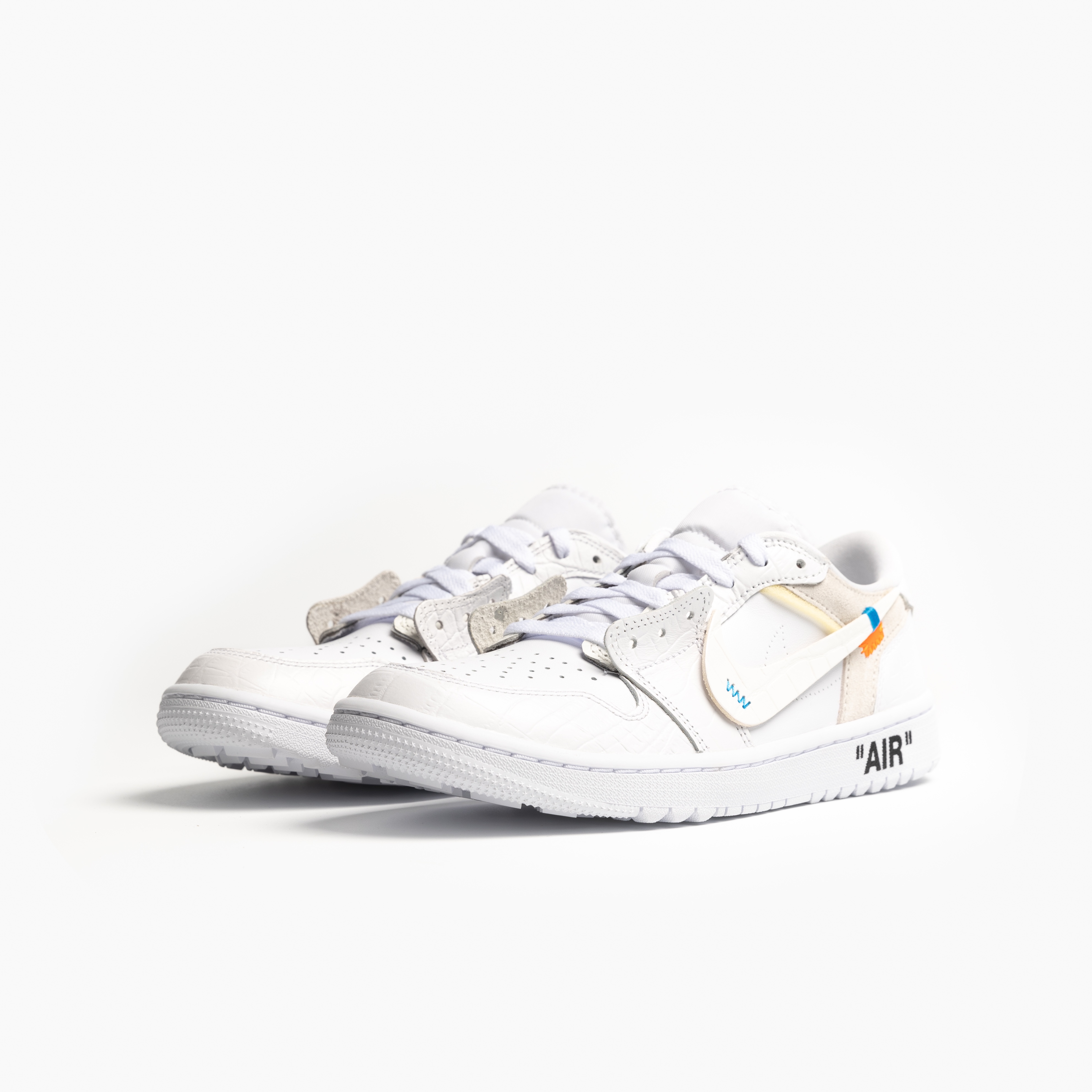 Jordan 1 Low Golf Pure Platinum 착용 스타일 - 5