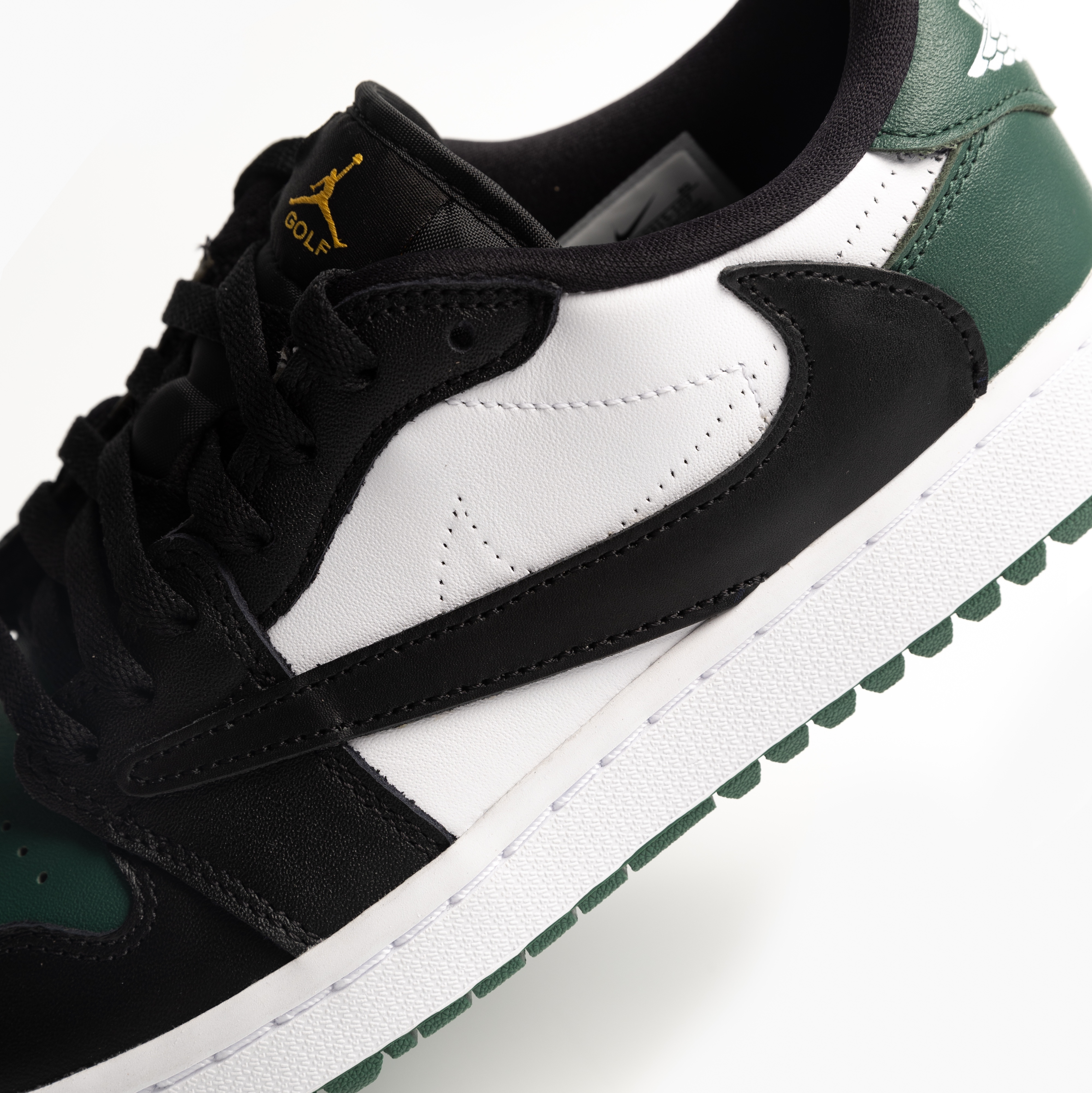 Jordan 1 Low Golf Noble Green 착용 스타일 - 8