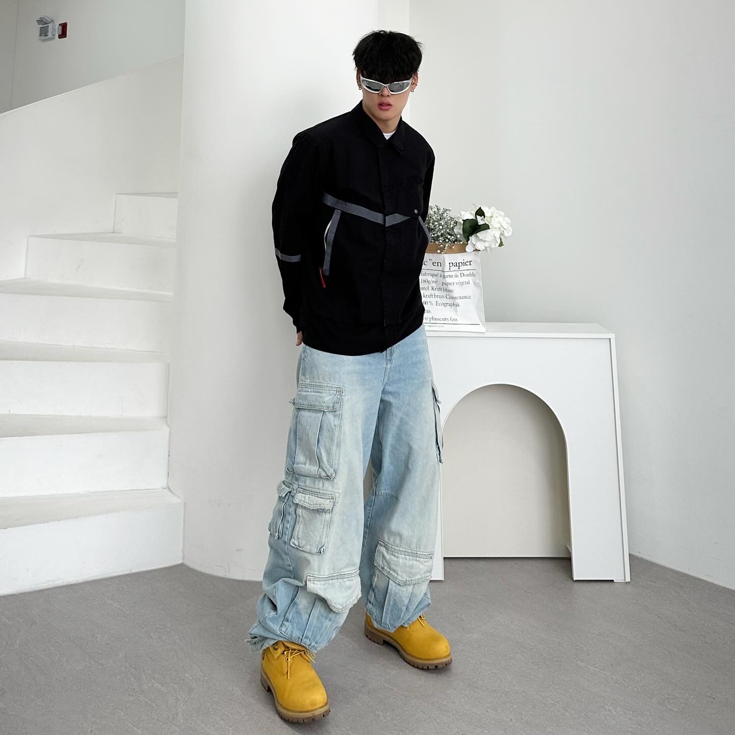 Timberland Premium 6 inch Waterproof Boot Wheat Nubuck - Wide, Balenciaga Swift Oval Sunglasses Silver 착용 스타일 - 2