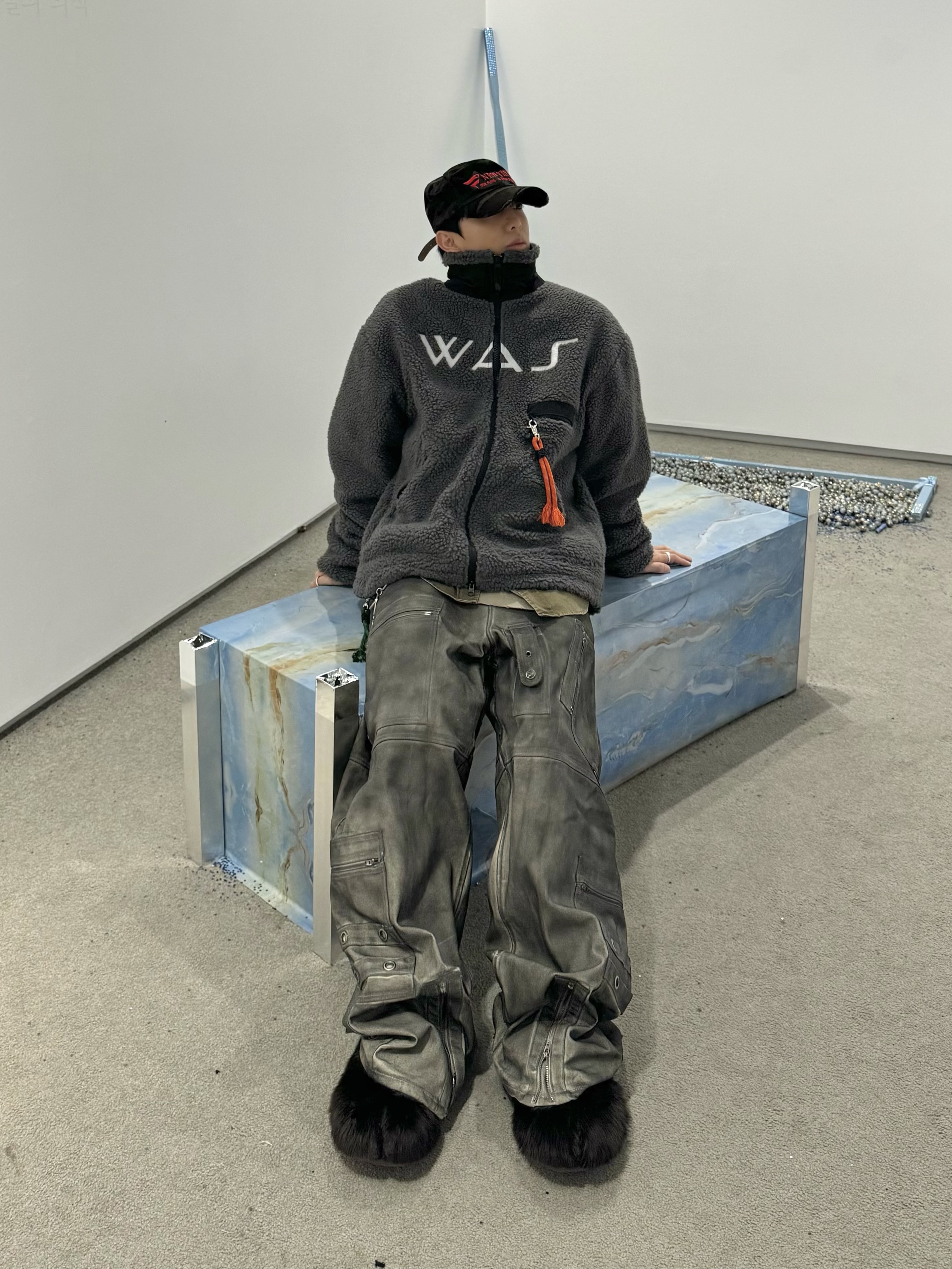Project G/R Flight Denim Pants Dust Grey, ETCE New Vision Camo Cap Night Jungle 착용 스타일 - 1