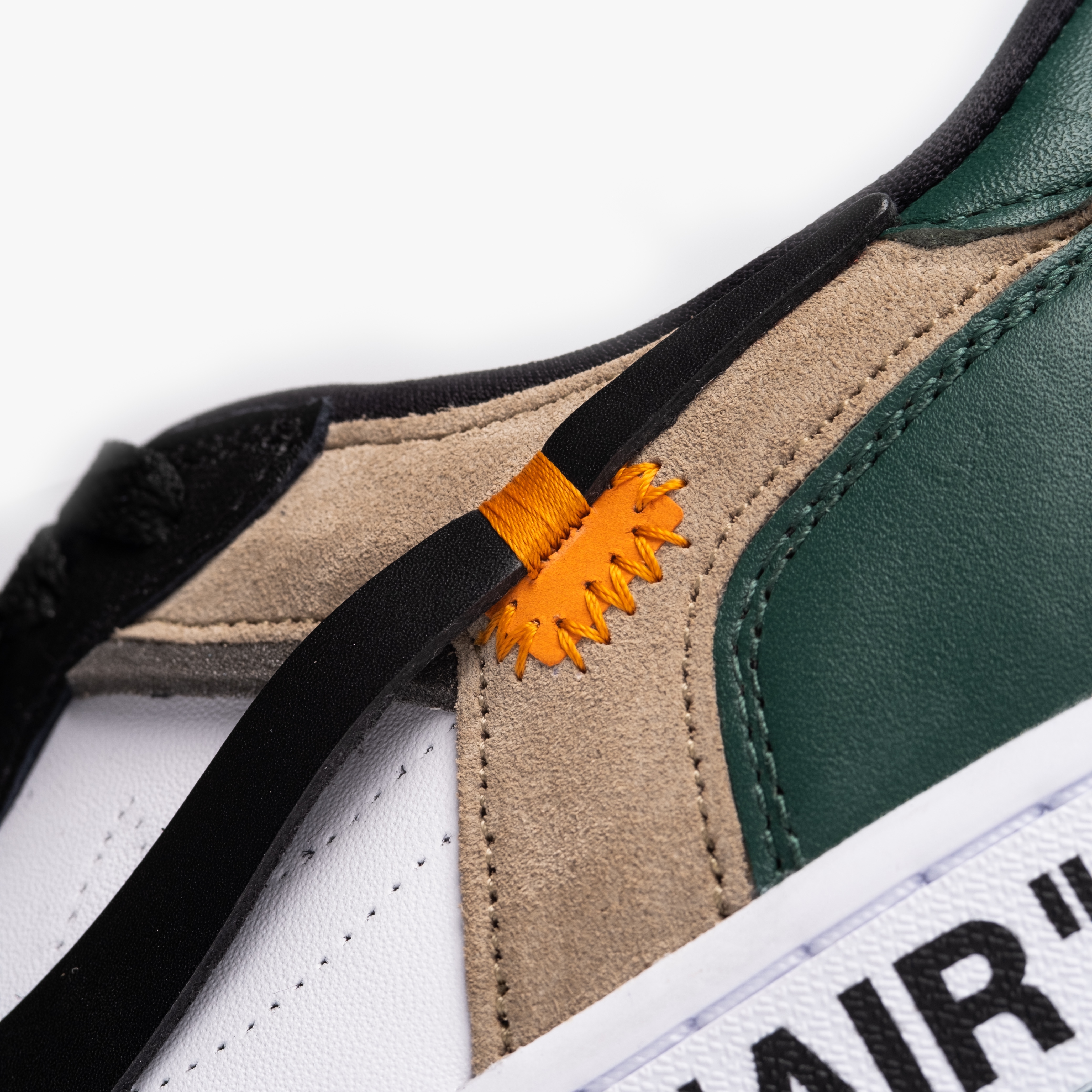 Jordan 1 Low Golf Noble Green 착용 스타일 - 8