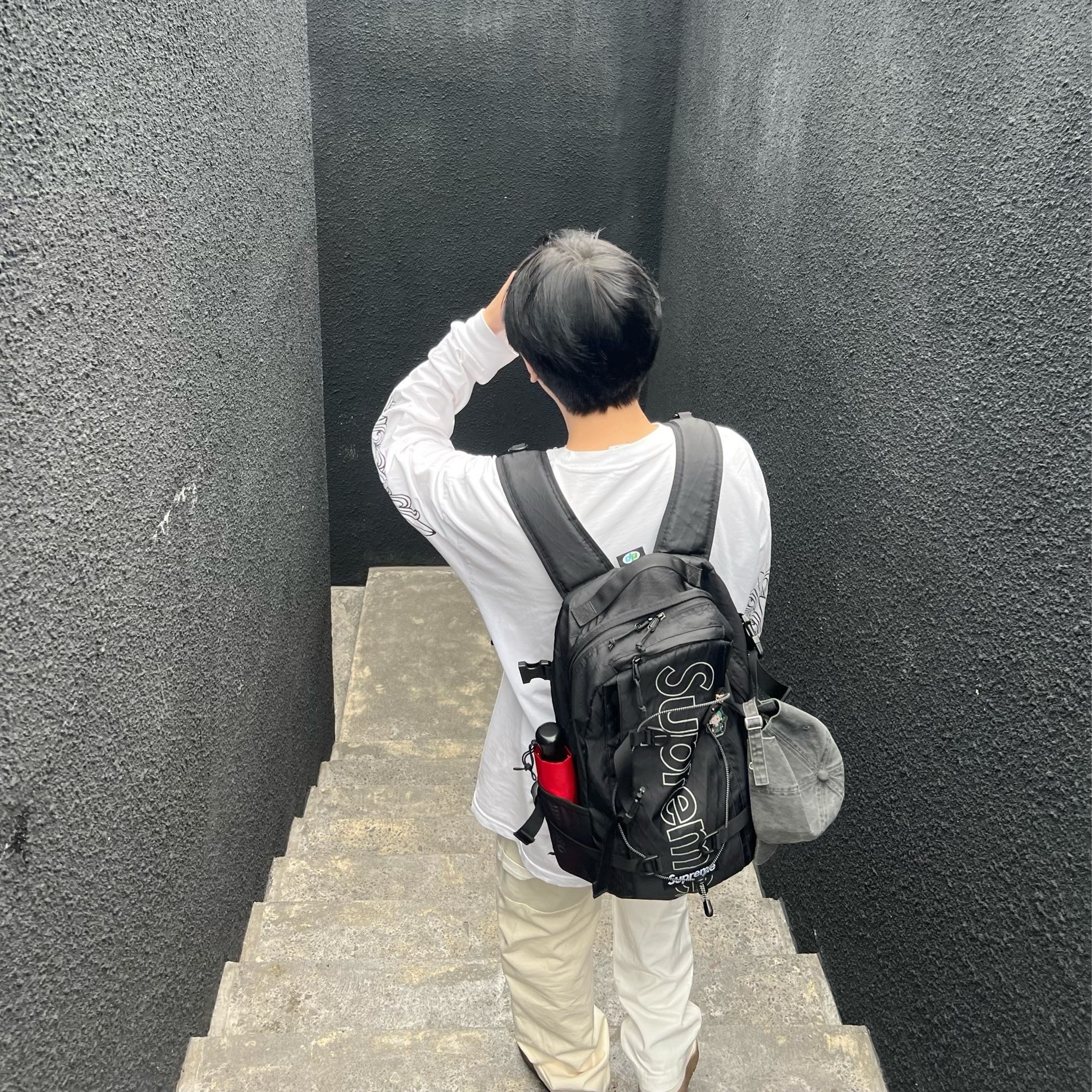 Supreme Backpack Black - 18FW 착용 스타일