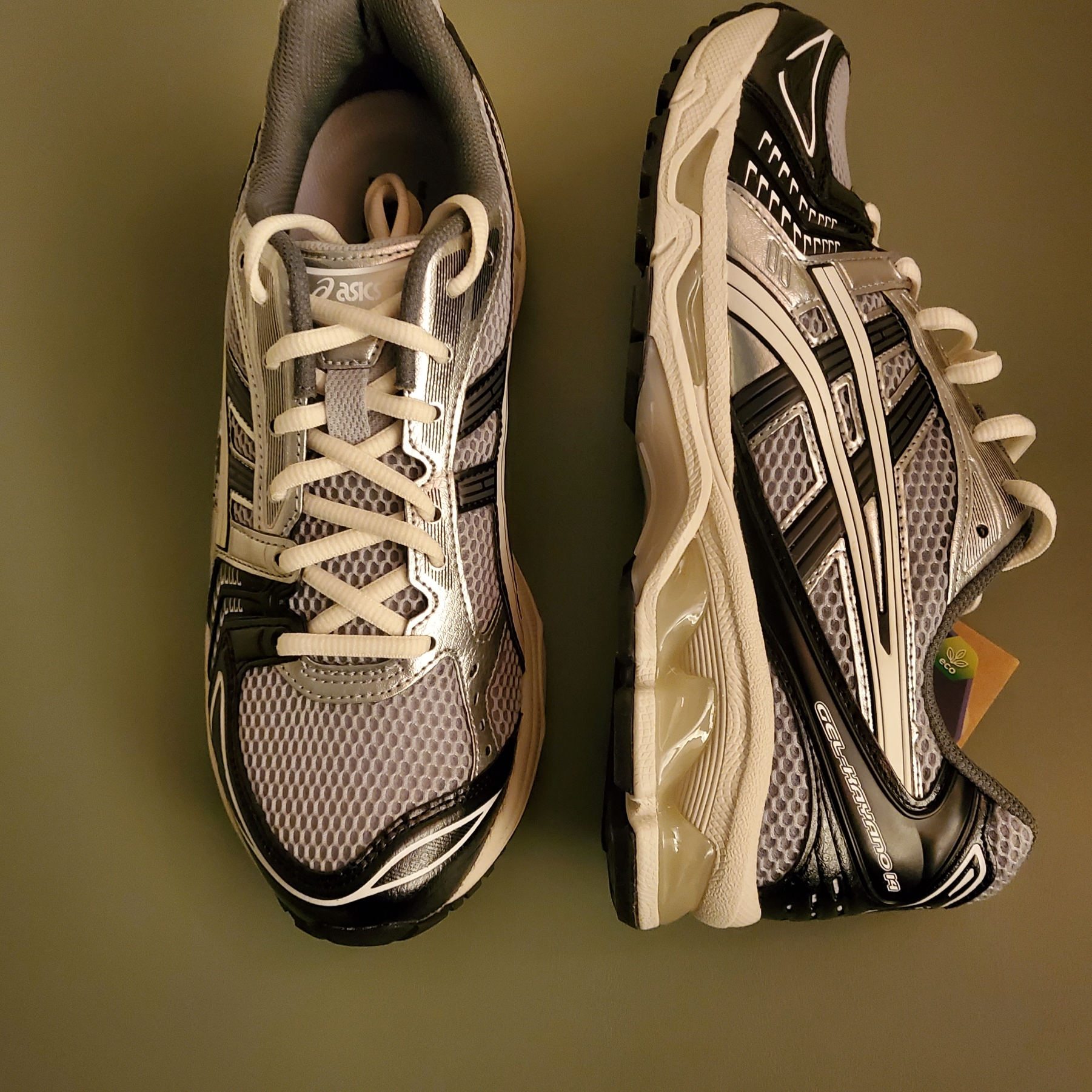 Asics Gel-Kayano 14 Black Glacier Grey 착용 스타일