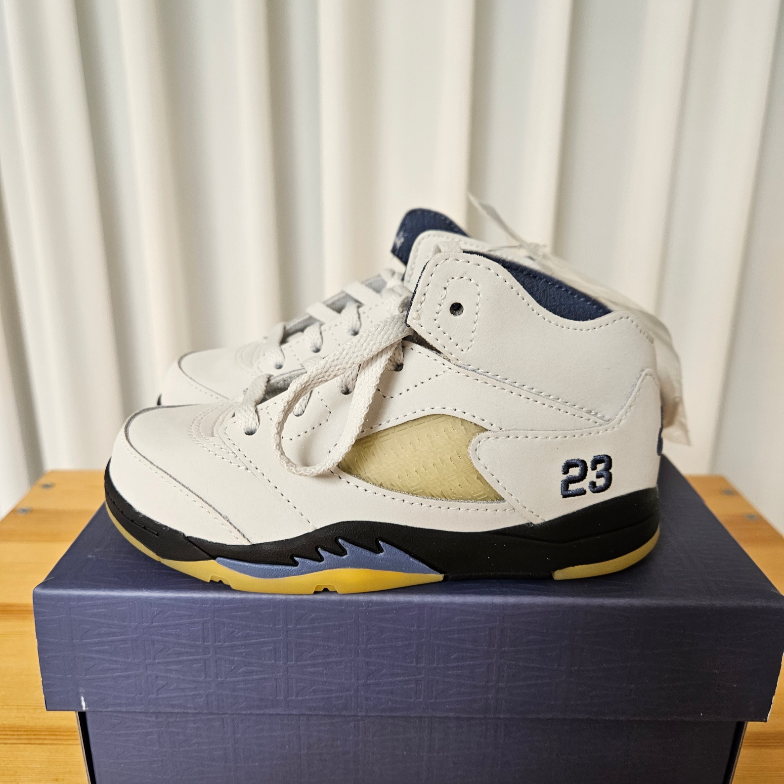 (TD) Jordan 5 x A Ma Maniere Dawn 착용 스타일 - 5