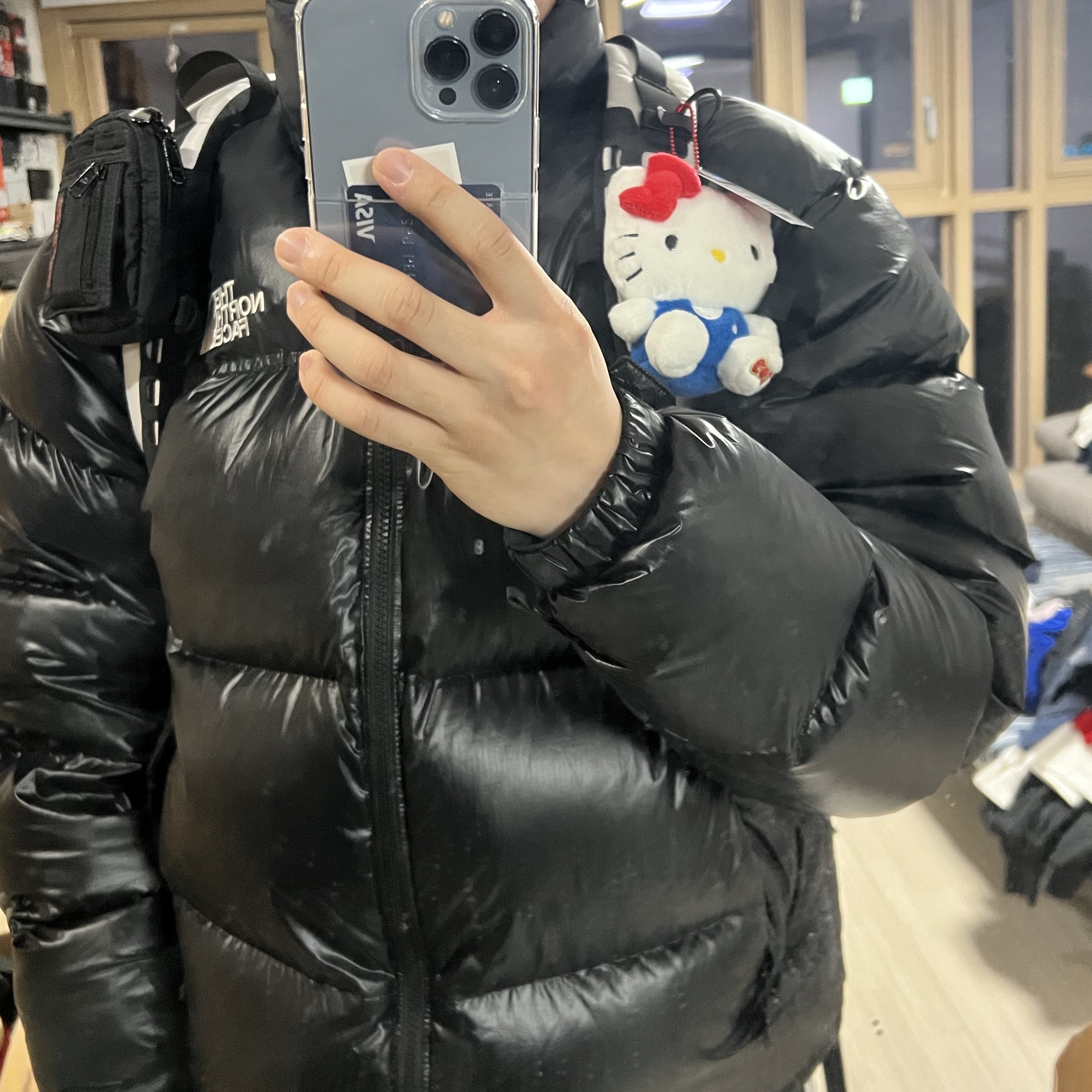 The North Face Quantum Nuptse Jacket Black 착용 스타일