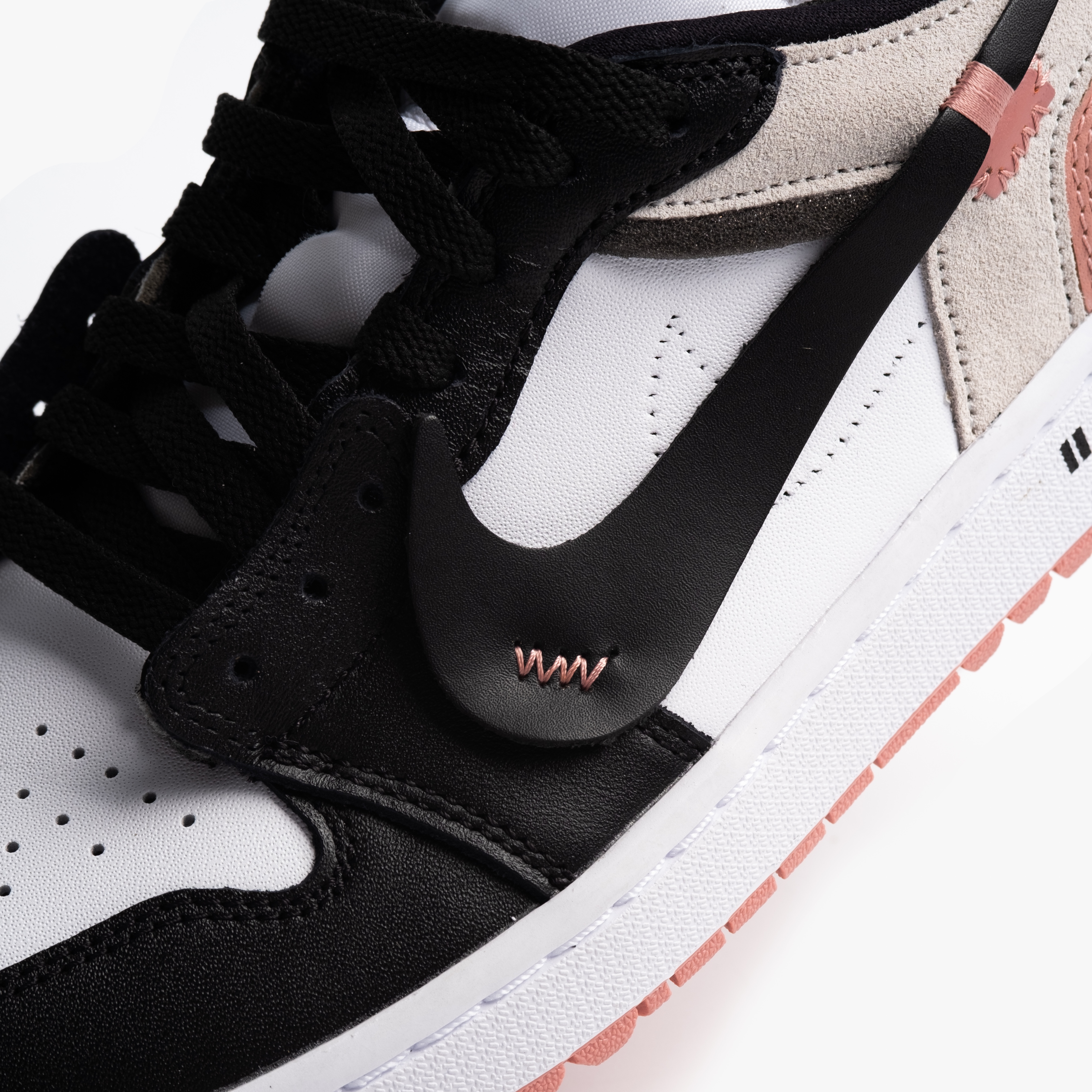 Jordan 1 Low Golf Rust Pink 착용 스타일 - 7
