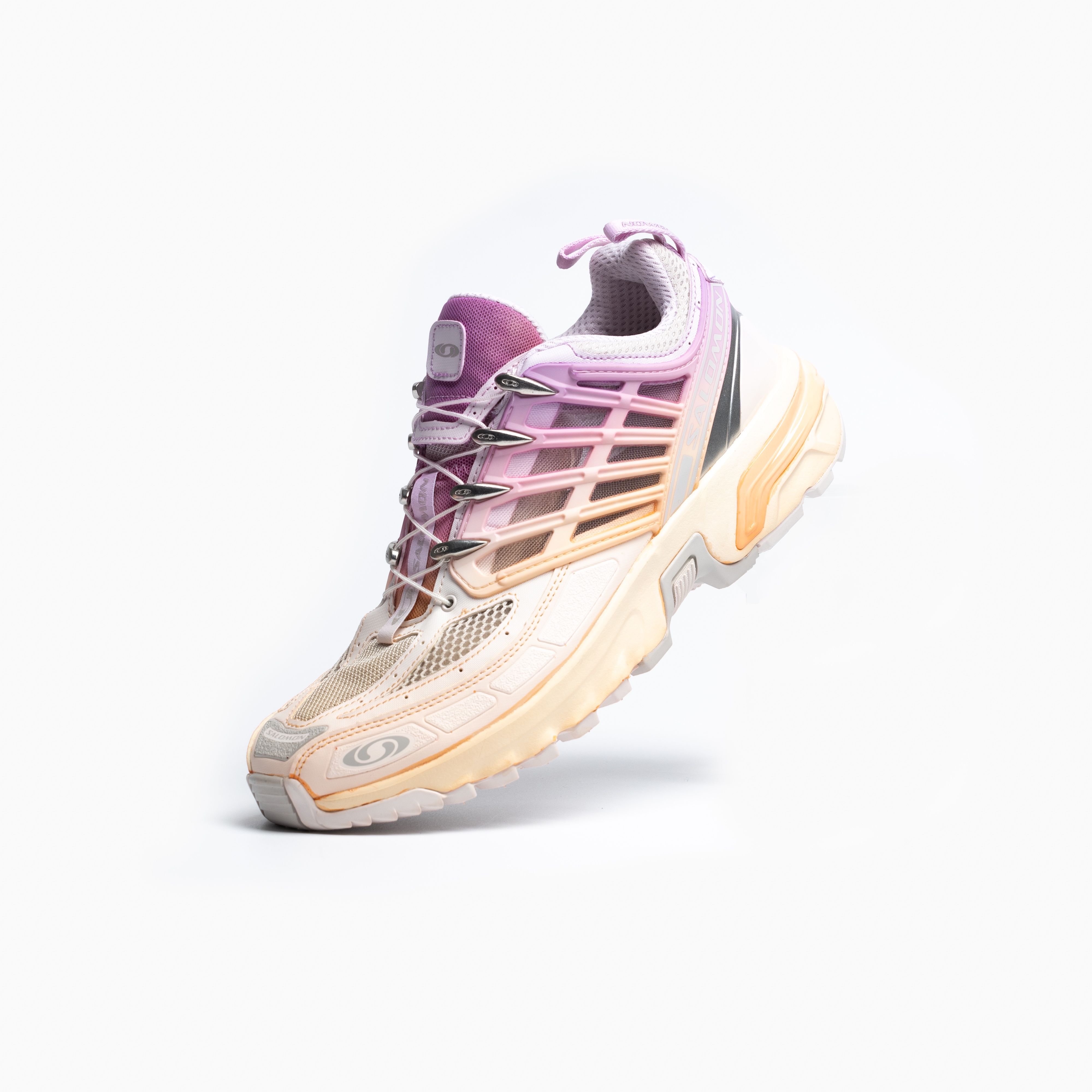Salomon ACS Pro ADV Vanilla Lunar Rock 착용 스타일 - 7