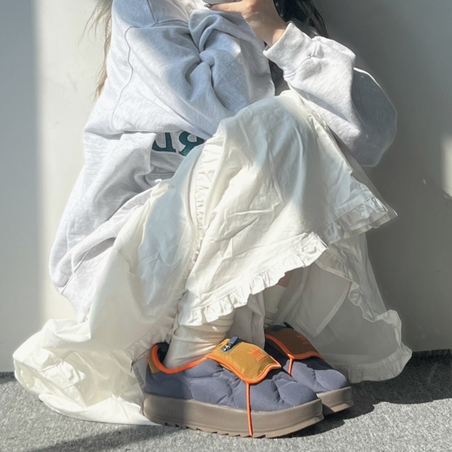 Adidas Puffylette Navy Bronze Orange 착용 스타일 - 2