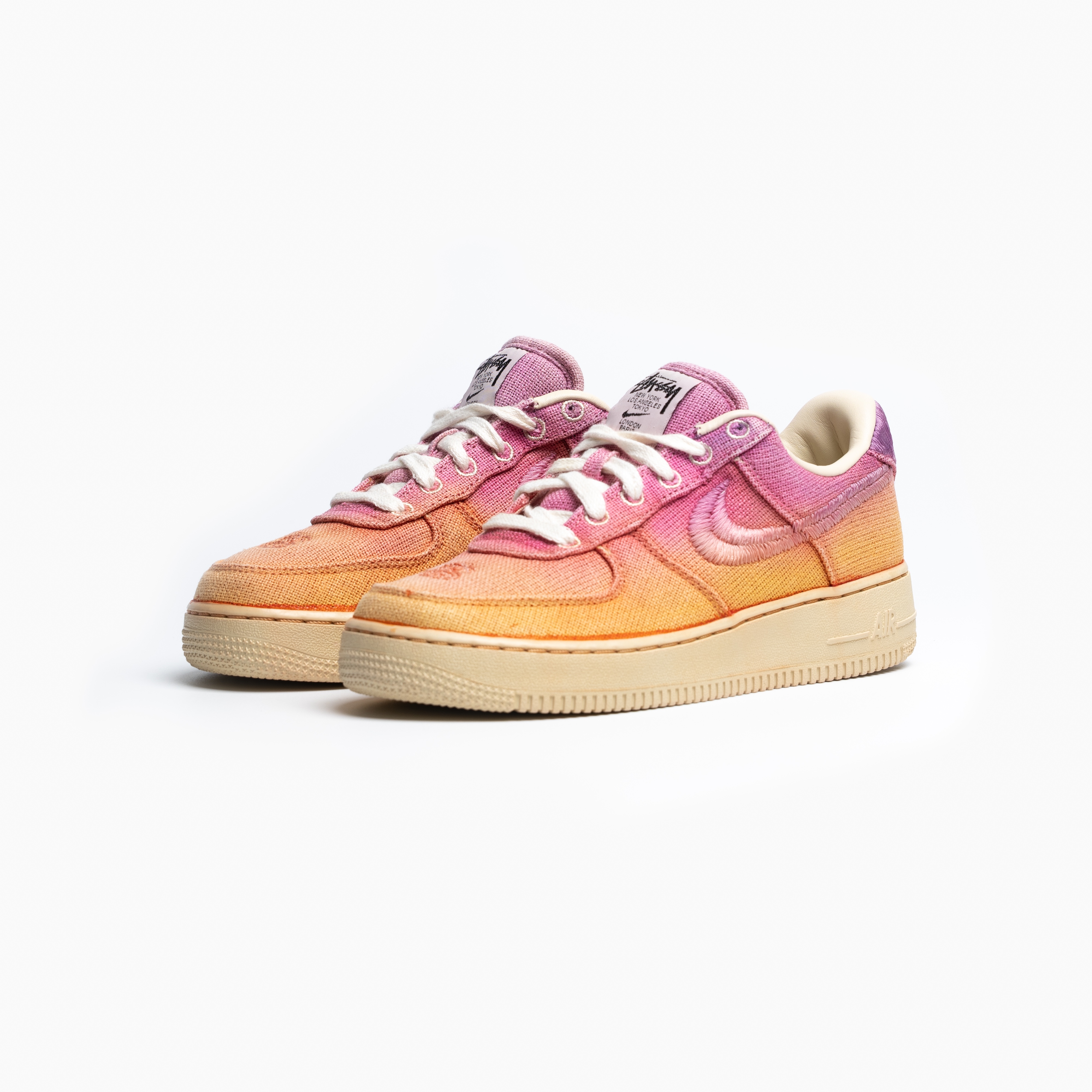 Nike x Stussy Air Force 1 Low Fossil 착용 스타일 - 5