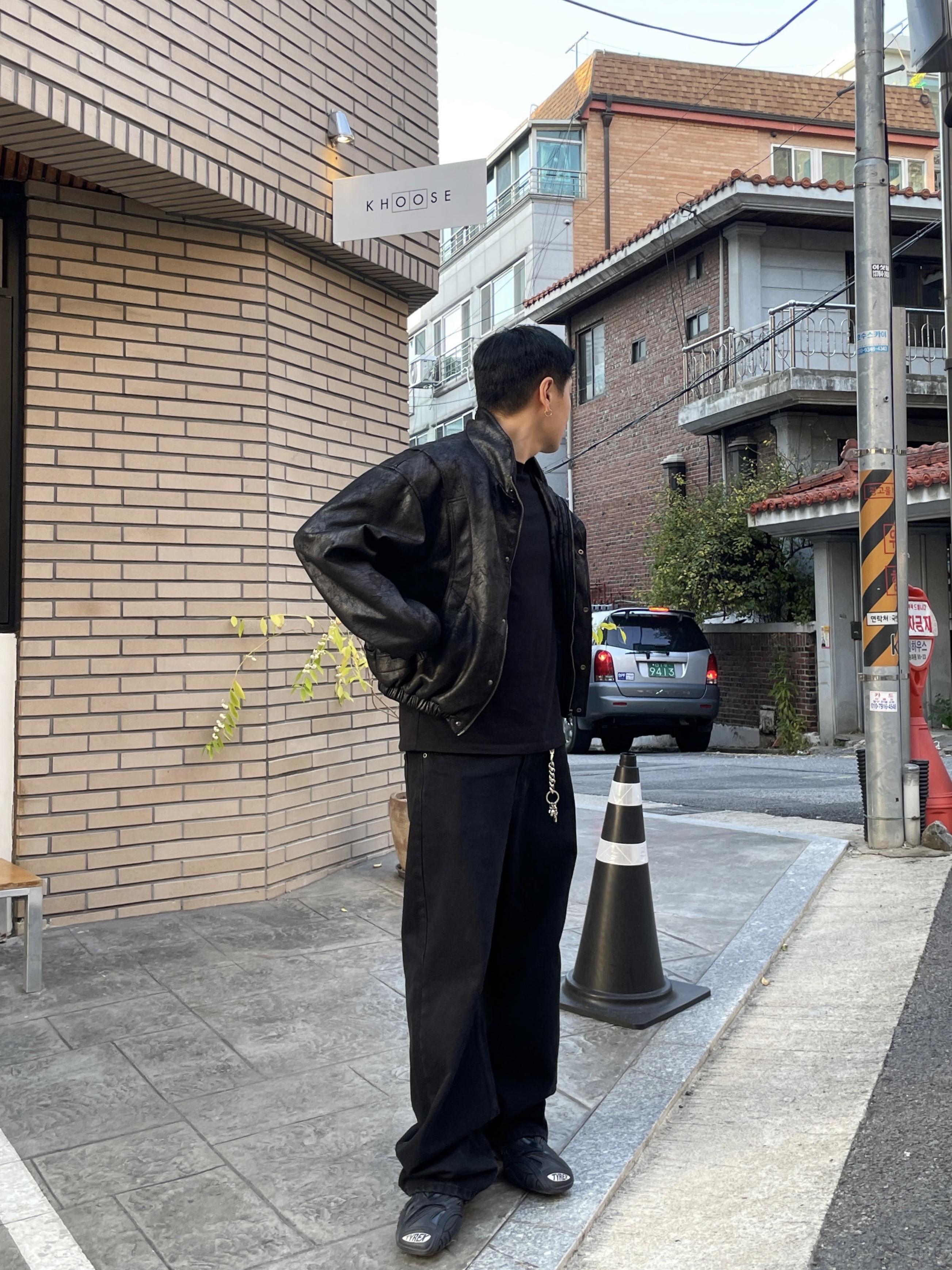 Balenciaga Tyrex Sneakers Black, (W) Balenciaga Tyrex Sneakers Black 착용 스타일 - 9