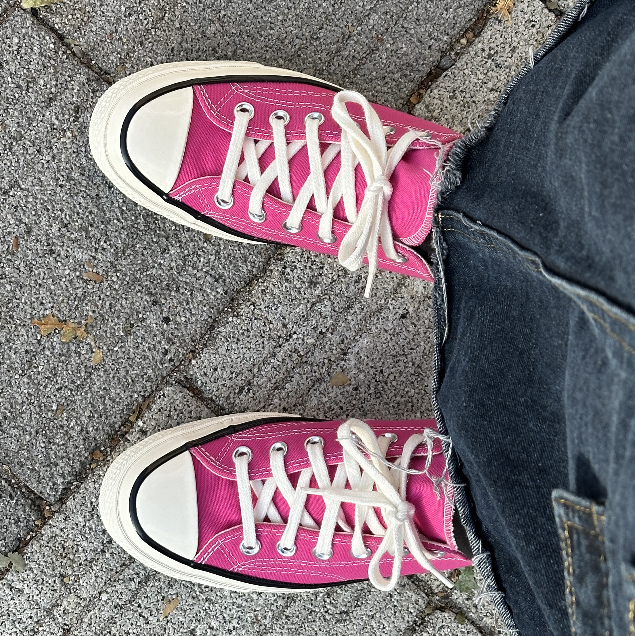 Converse Chuck 70 Ox Seasonal Color Lucky Pink 착용 스타일 - 2