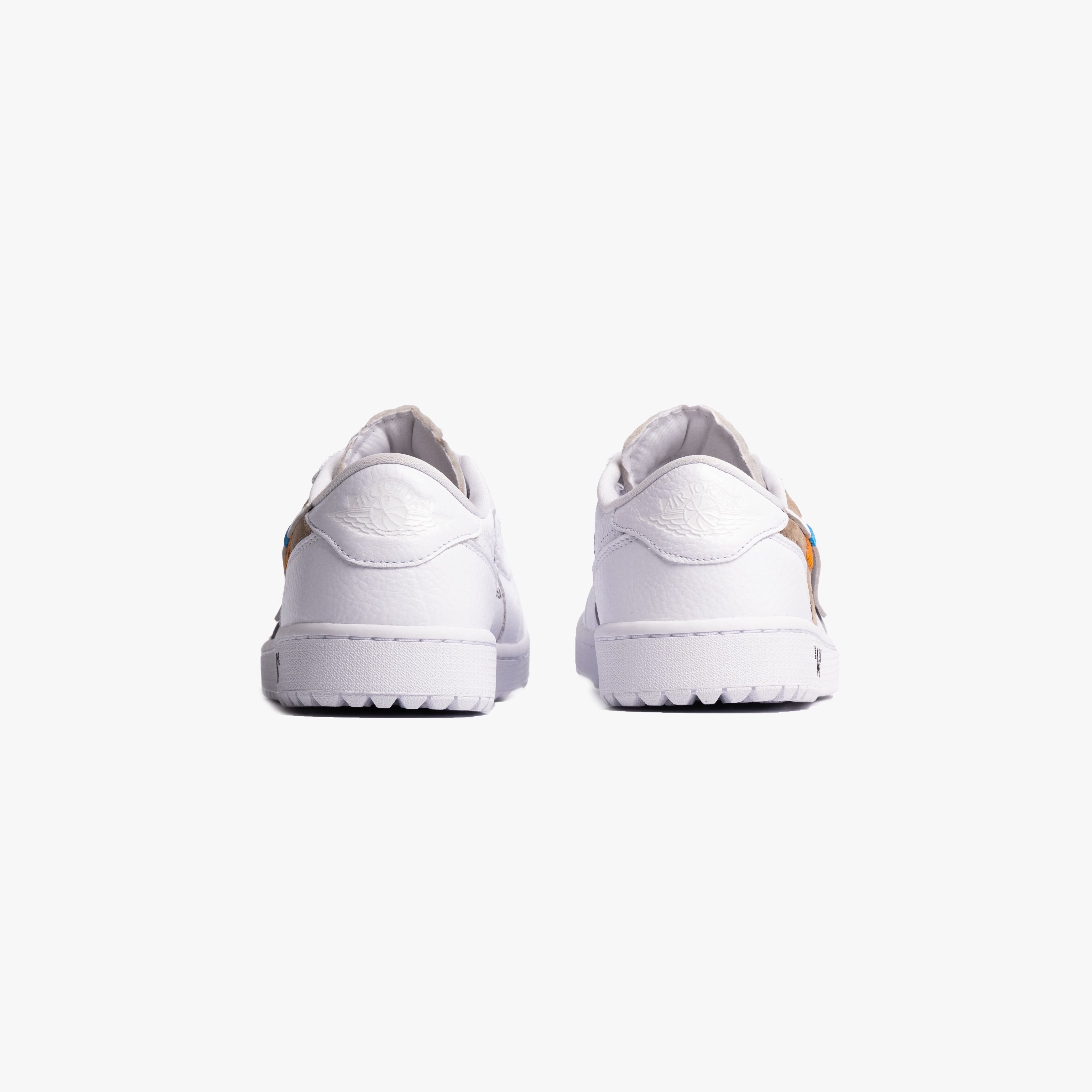 Jordan 1 Low Golf Triple White 착용 스타일 - 6