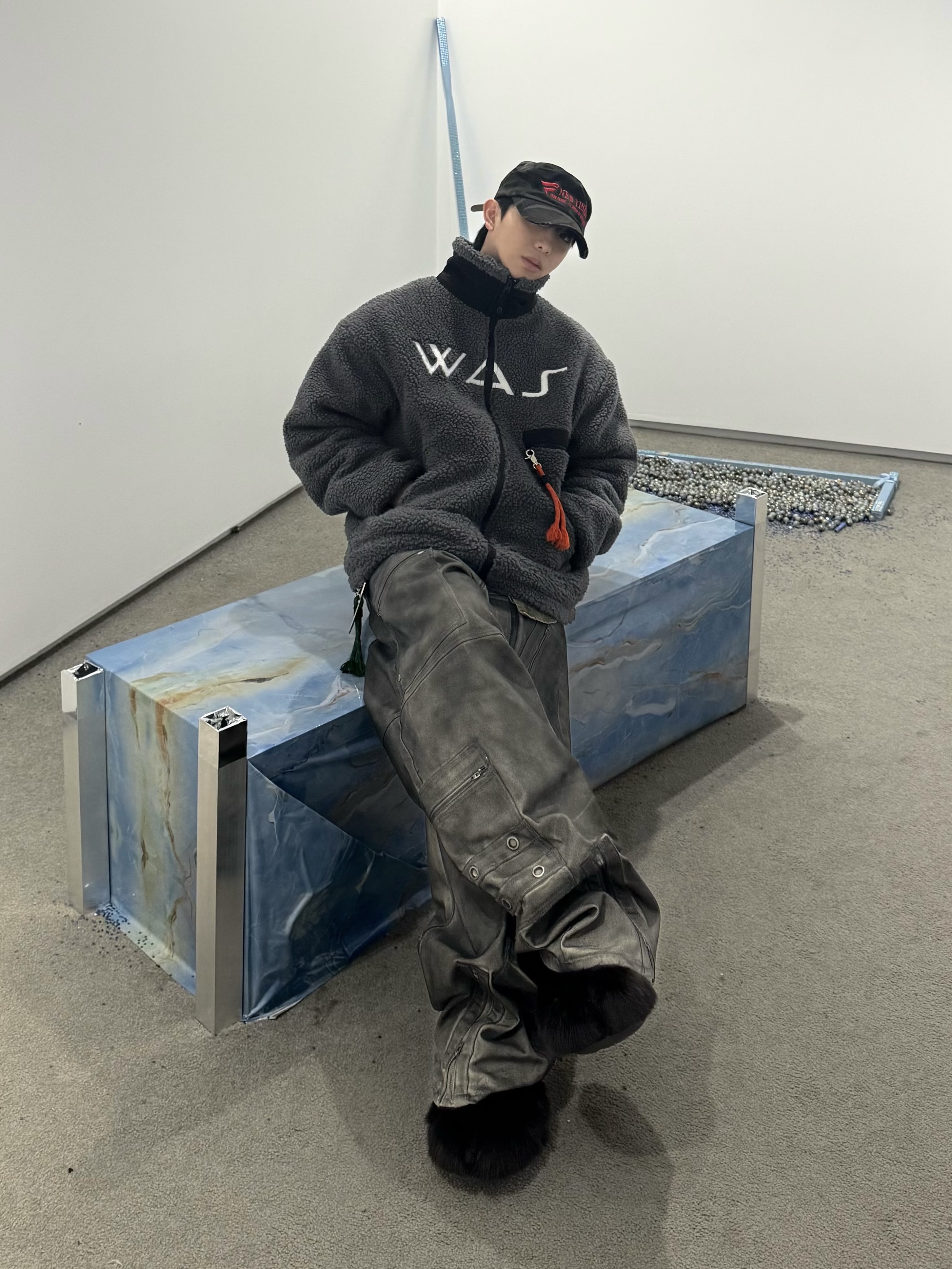 Project G/R Flight Denim Pants Dust Grey, ETCE New Vision Camo Cap Night Jungle 착용 스타일 - 2