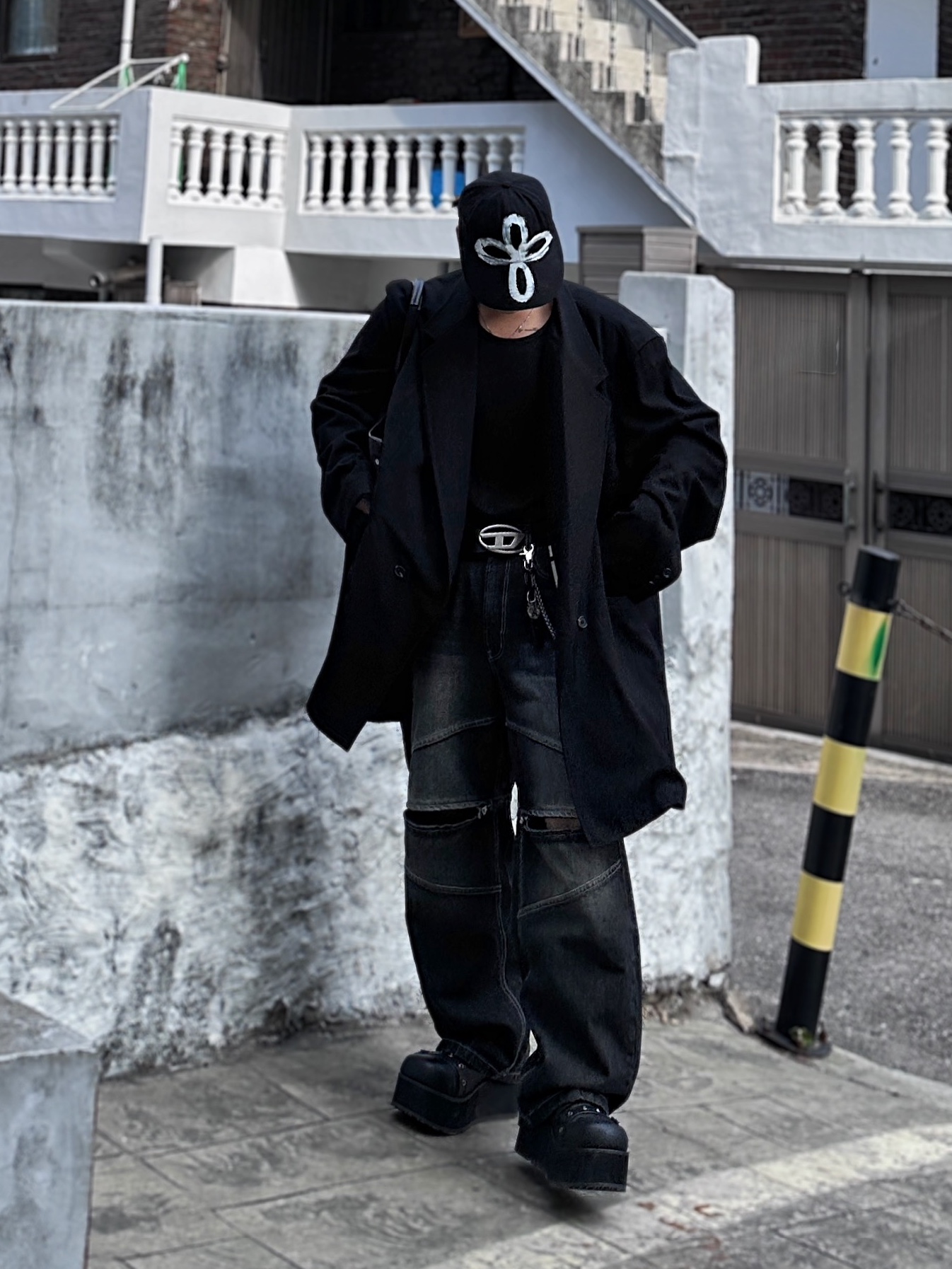 Diesel B-1DR Leather Belt with D Buckle Black 착용 스타일 - 8