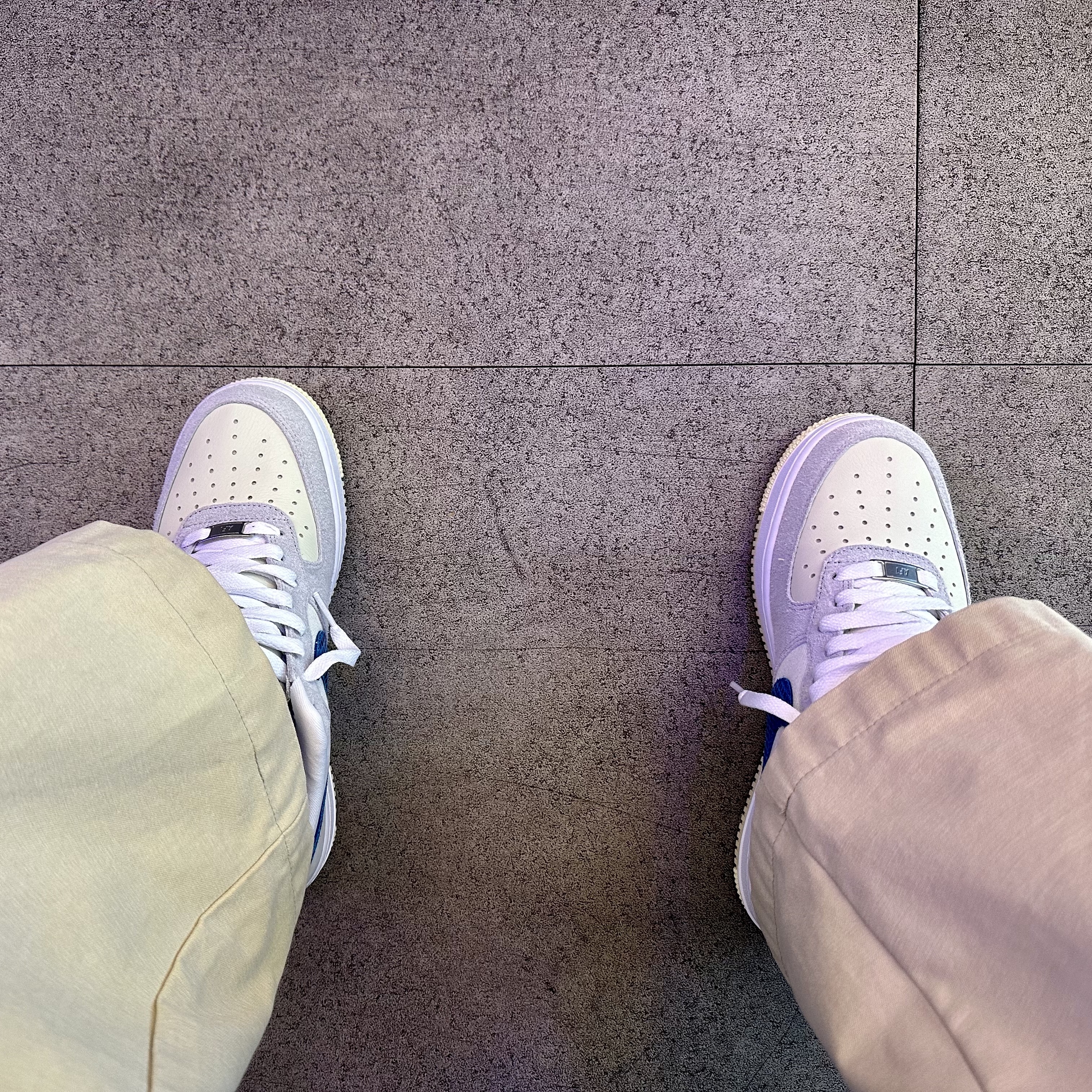 Nike x Undefeated Air Force 1 Low SP 5 On It 착용 스타일 - 1