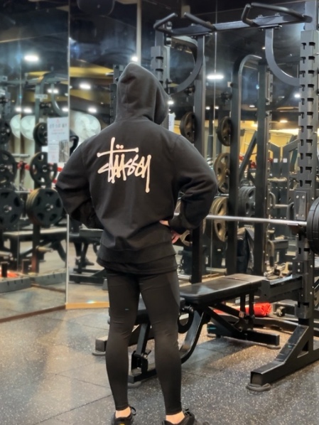 Stussy Basic Stussy Zip Hoodie Black 2021 착용 스타일