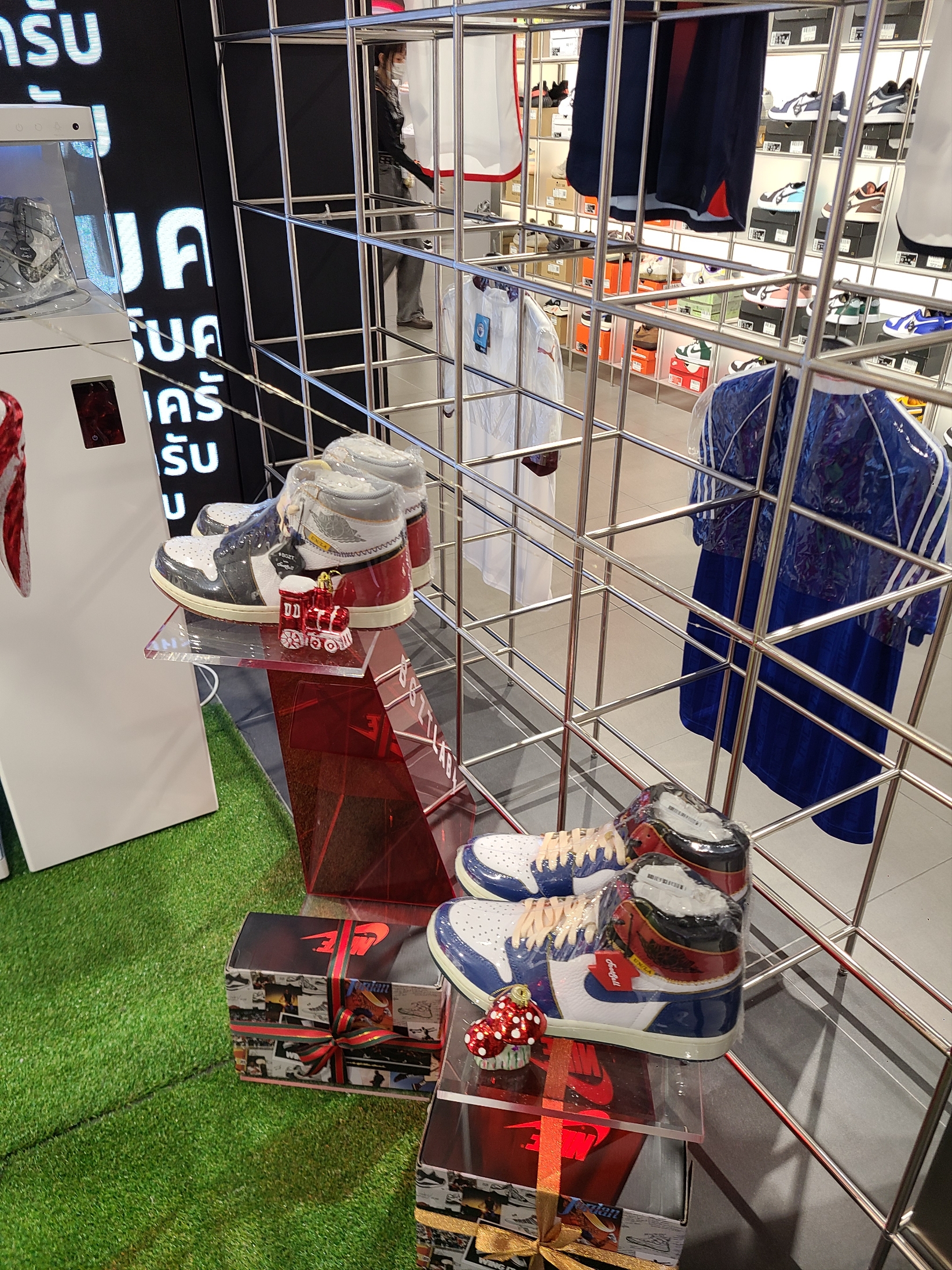 Jordan 1 x Union Retro High Black Toe, Jordan 1 x Union Retro High Blue Toe 착용 스타일 - 1