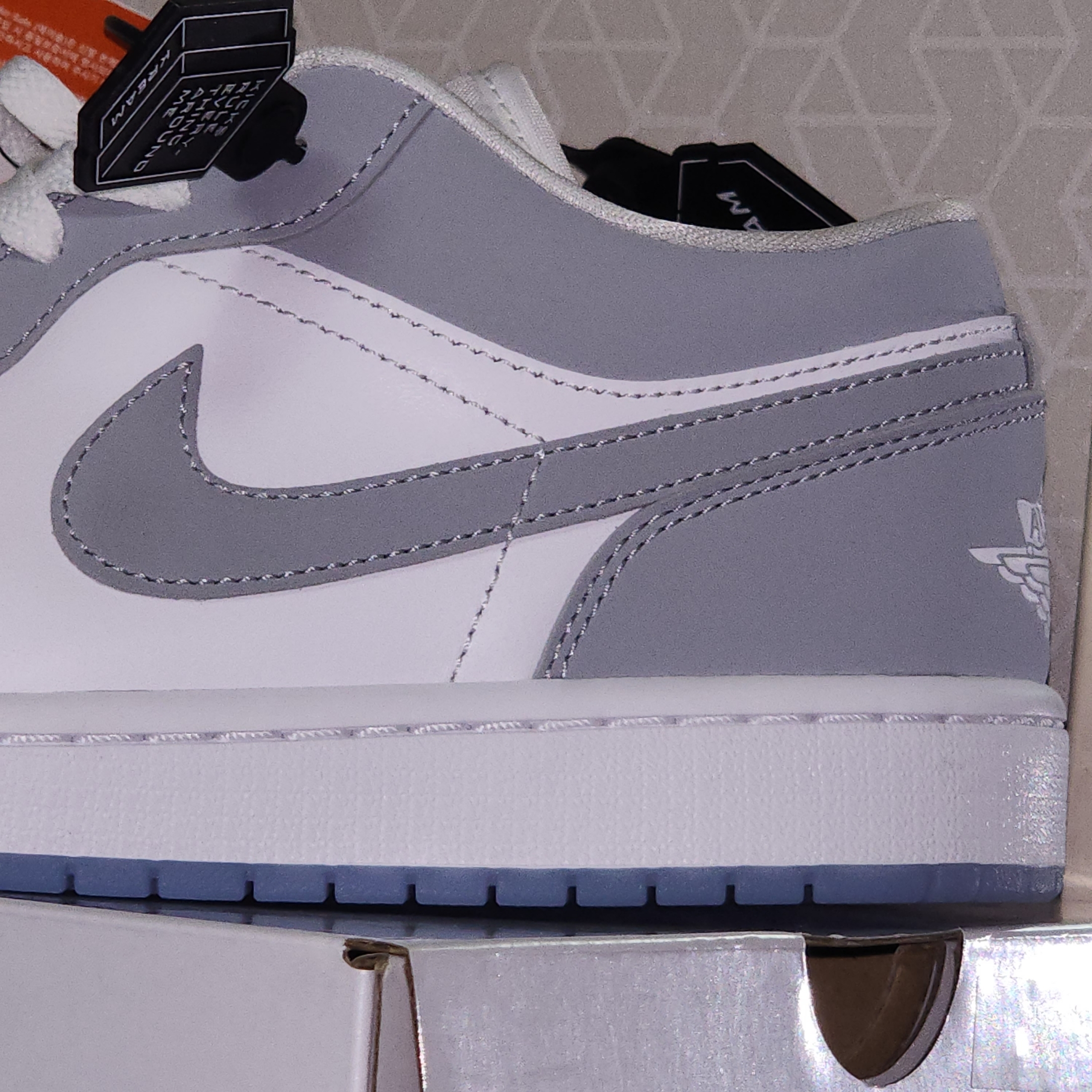 (W) Jordan 1 Low White Wolf Grey 착용 스타일 - 2