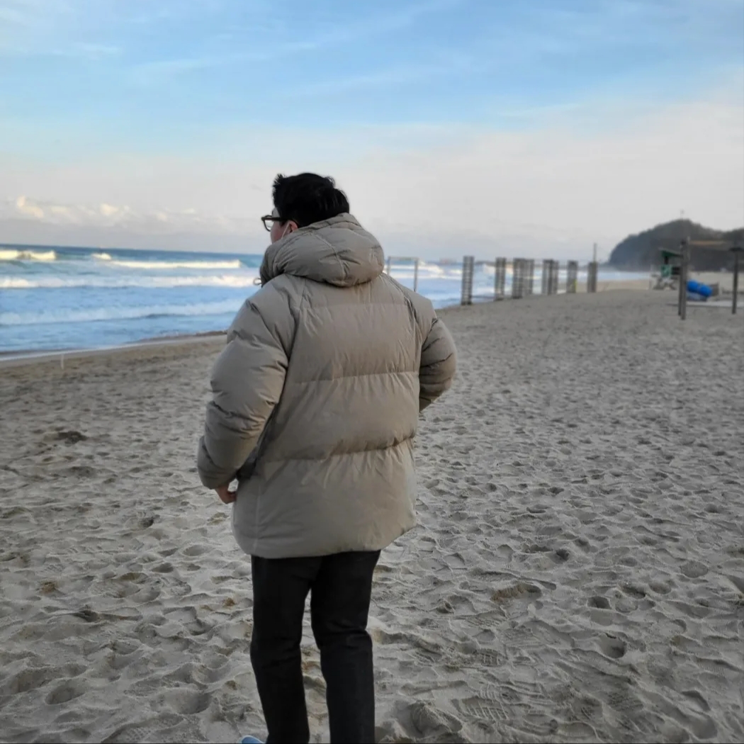 Ten C Artic Down Parka Pale Taupe 착용 스타일