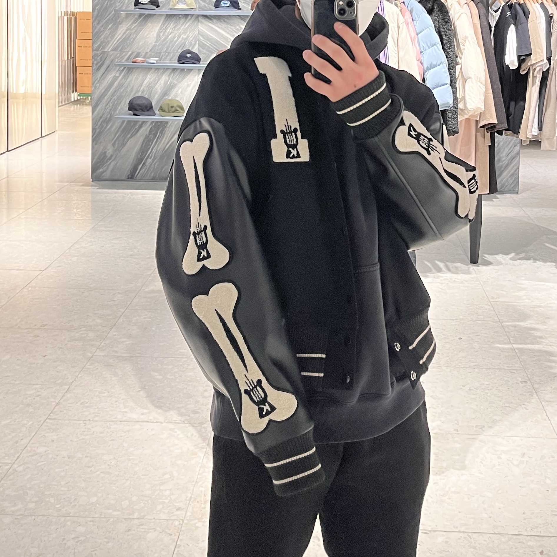 Kapital Wool I-Five Varsity Jacket Black 착용 스타일 - 1