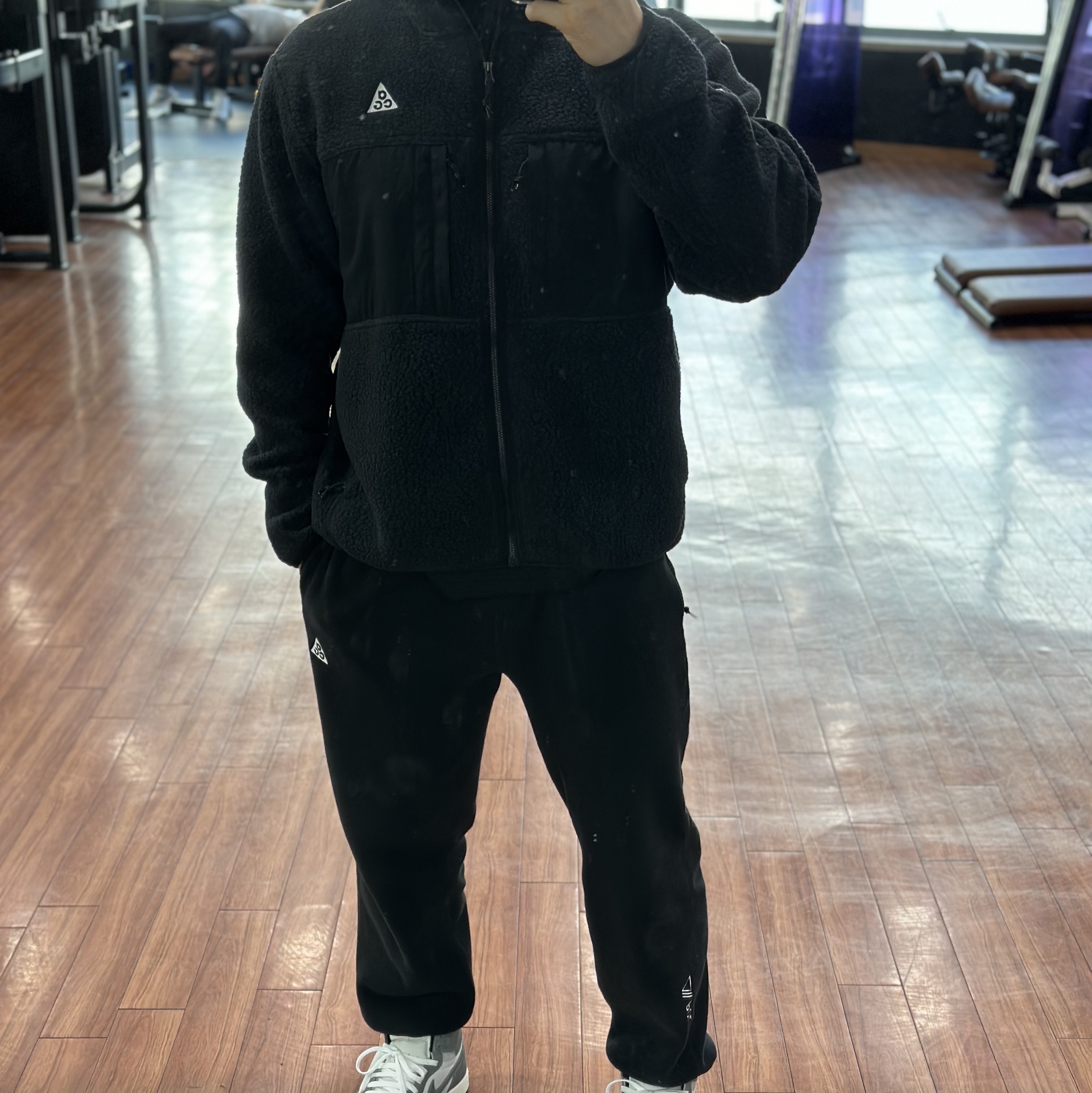 Nike ACG Arctic Wolf Full Zip Top Black Anthracite - Asia, Nike ACG Therma-Fit ADV Rope De Dope Full Zip Jacket Black Summit White - Asia 착용 스타일 - 1