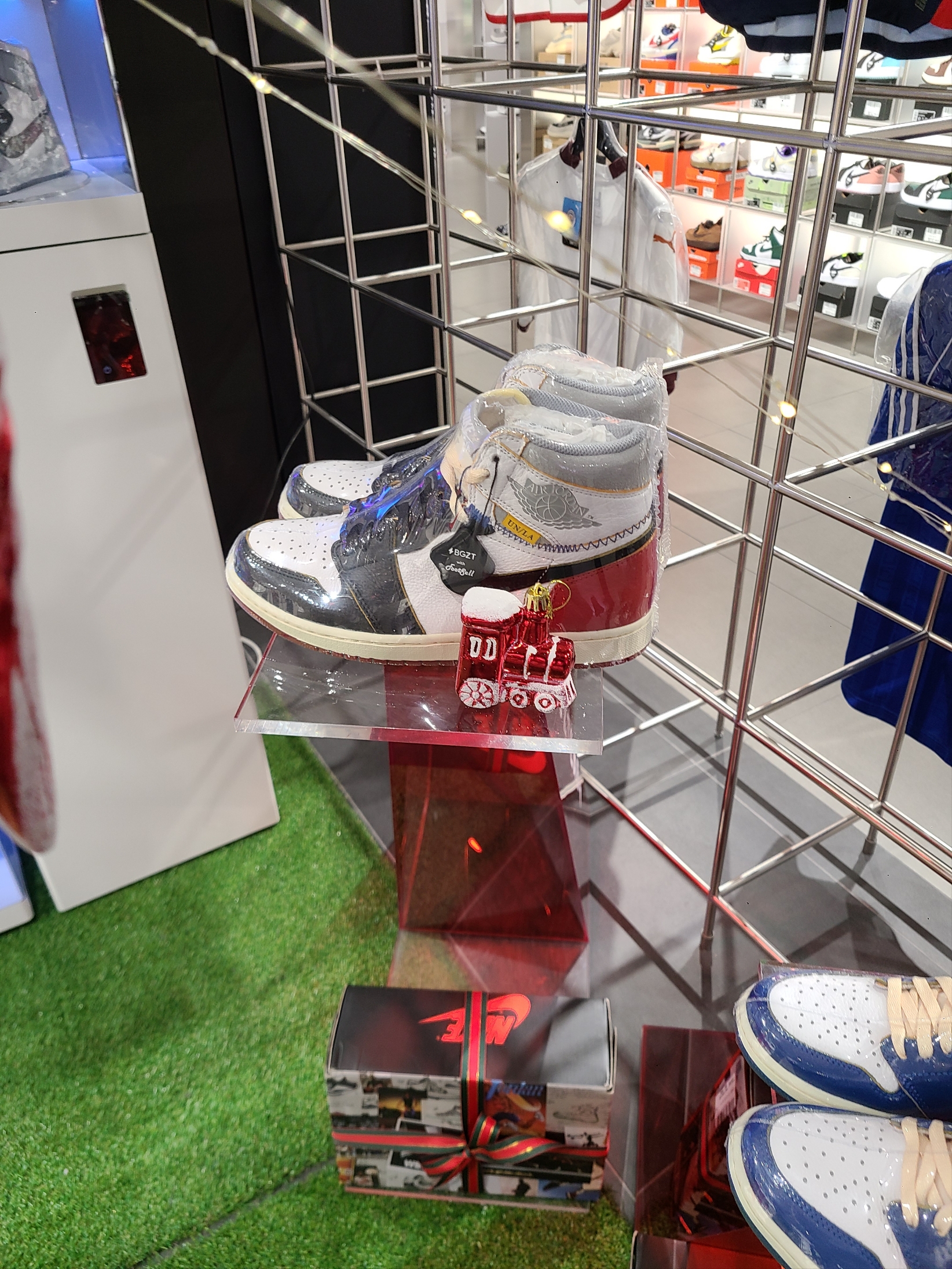 Jordan 1 x Union Retro High Black Toe, Jordan 1 x Union Retro High Blue Toe 착용 스타일 - 2