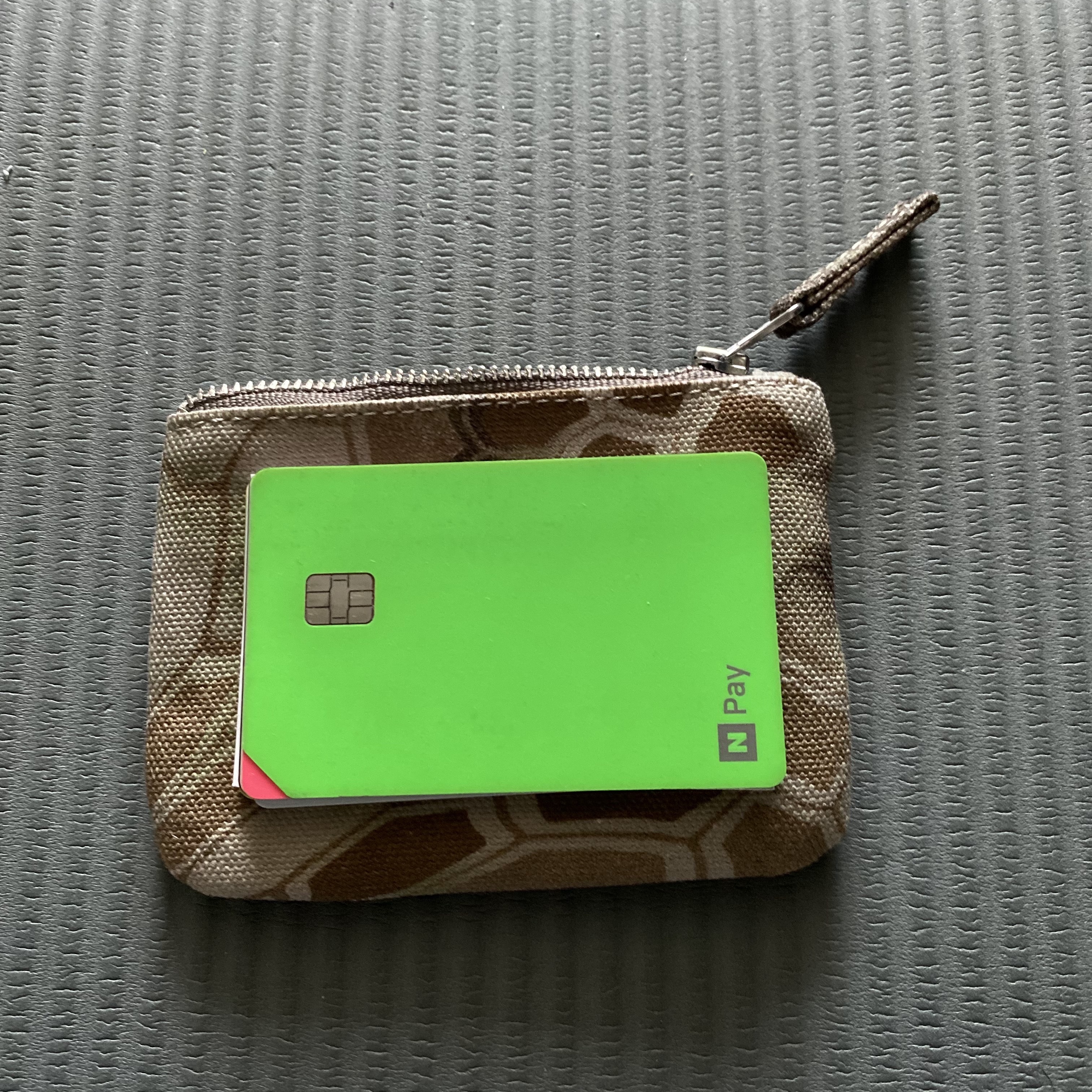 Stussy Canvas Coin Pouch Highlander 착용 스타일 - 2