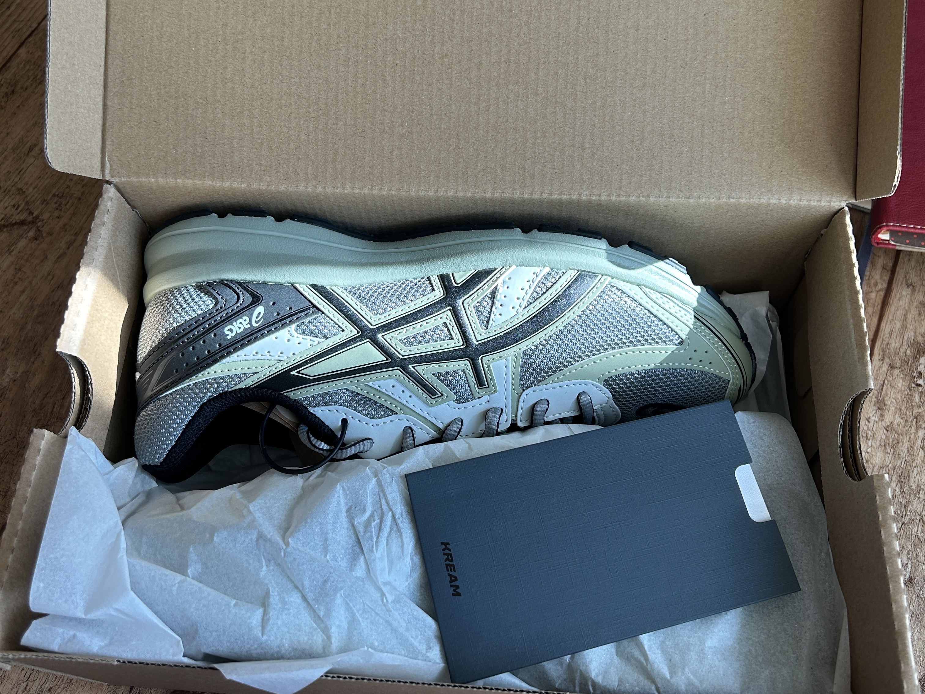 Asics Jog 100 S Sheet Rock - 2E Wide 착용 스타일