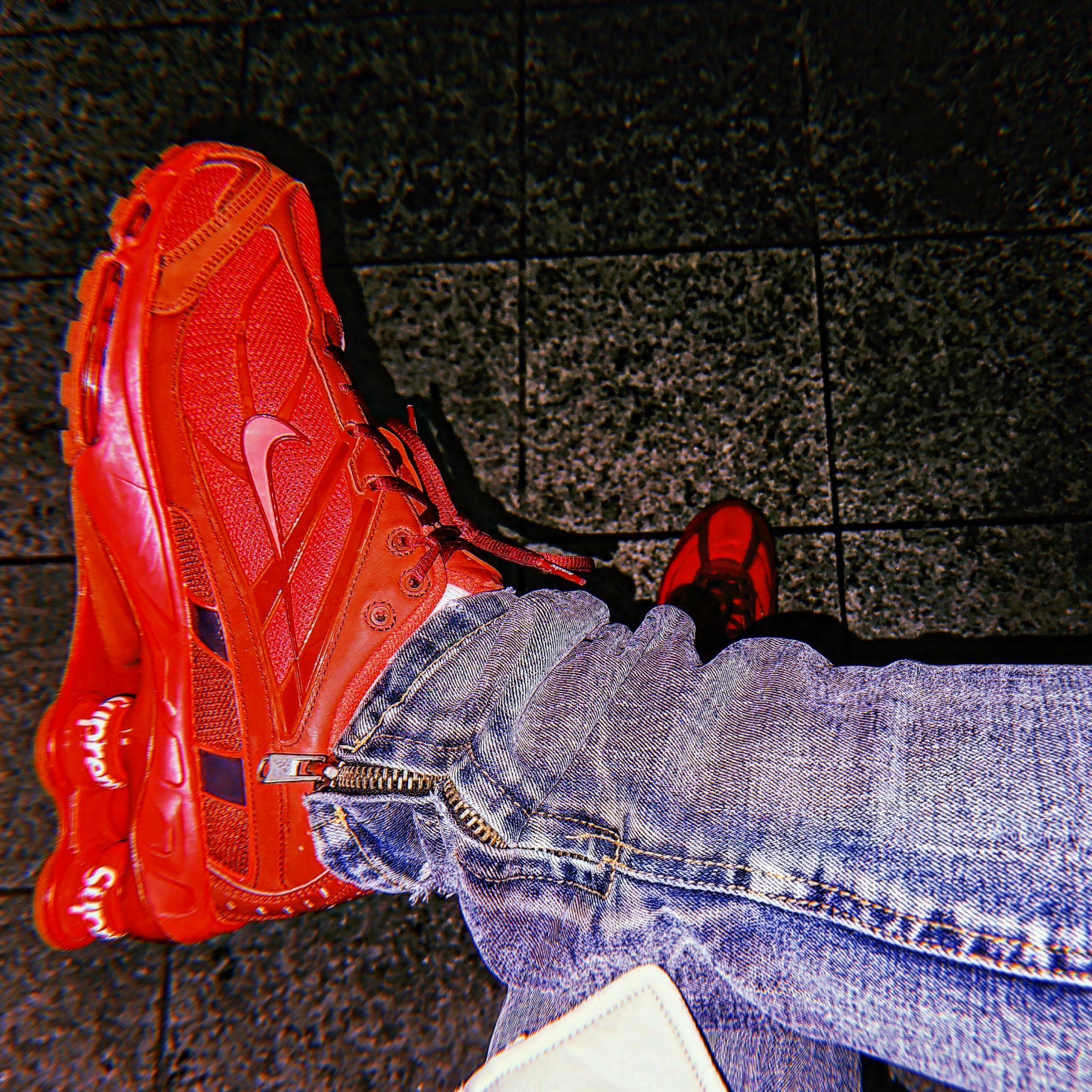 Nike x Supreme Shox Ride 2 SP Red 착용 스타일