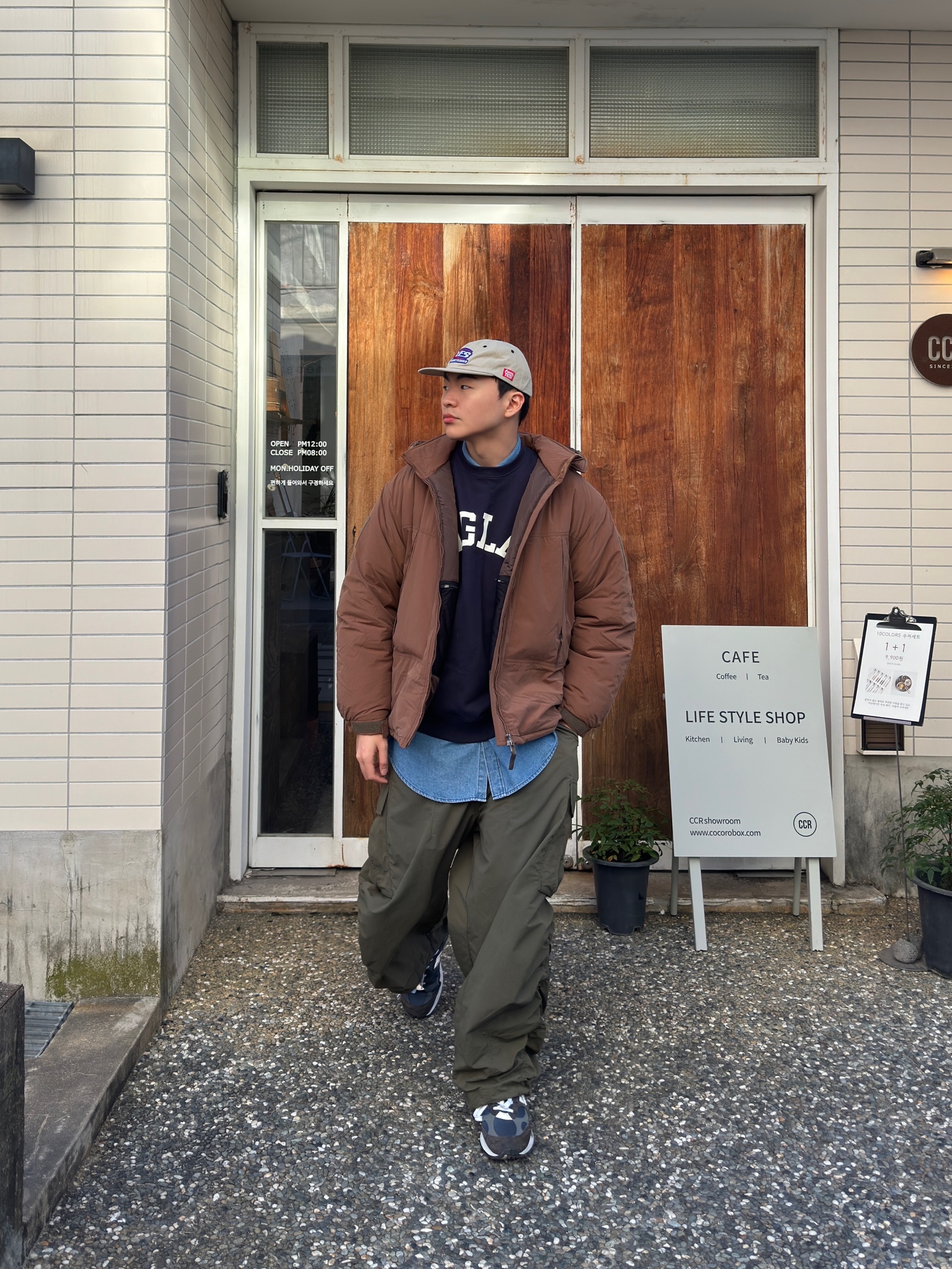 New Balance 992 Made in USA Navy 착용 스타일 - 4