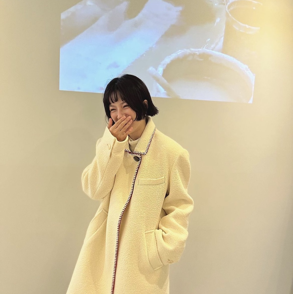 En Or Women SuedeLined Shearing Coat Ivory 착용 스타일 - 3