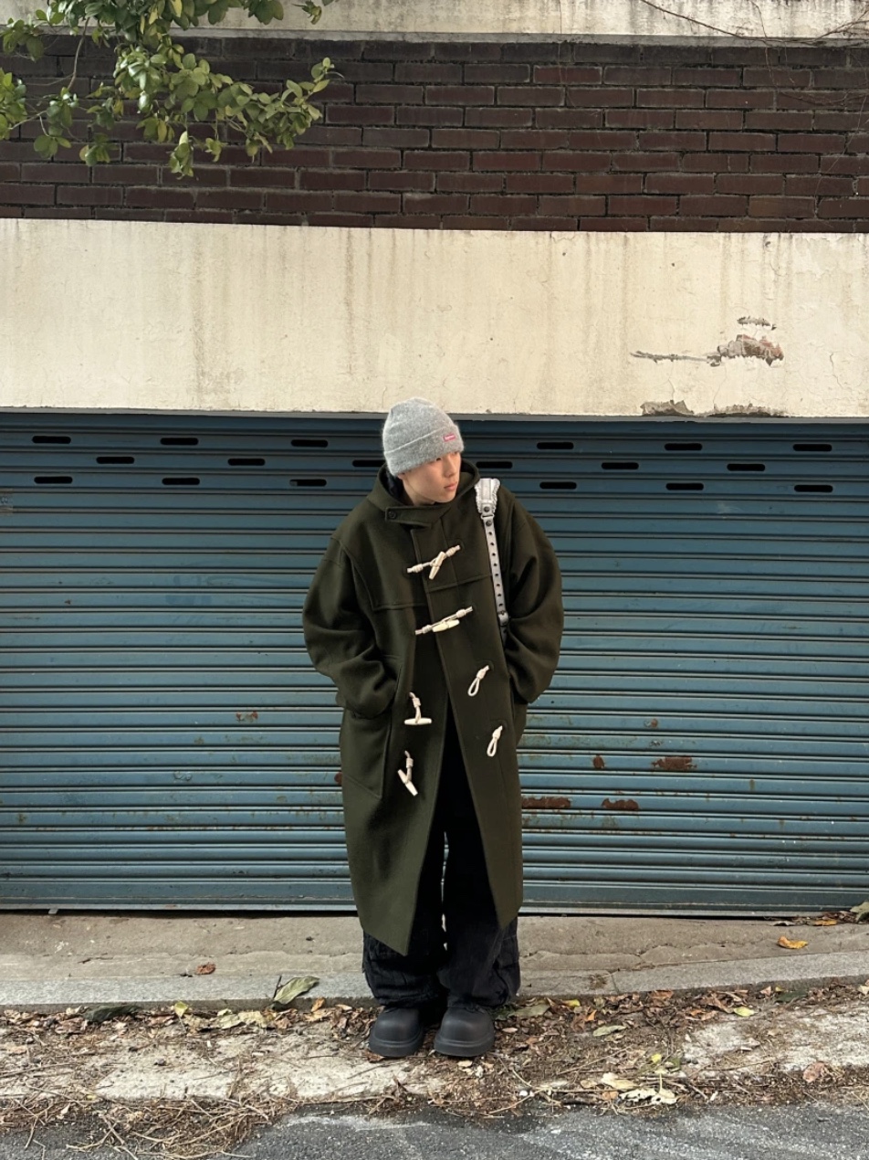 Supreme Mohair Beanie Heather Grey - 23FW, (W) Prada Chocolate Brushed Leather Loafers Black 착용 스타일 - 4