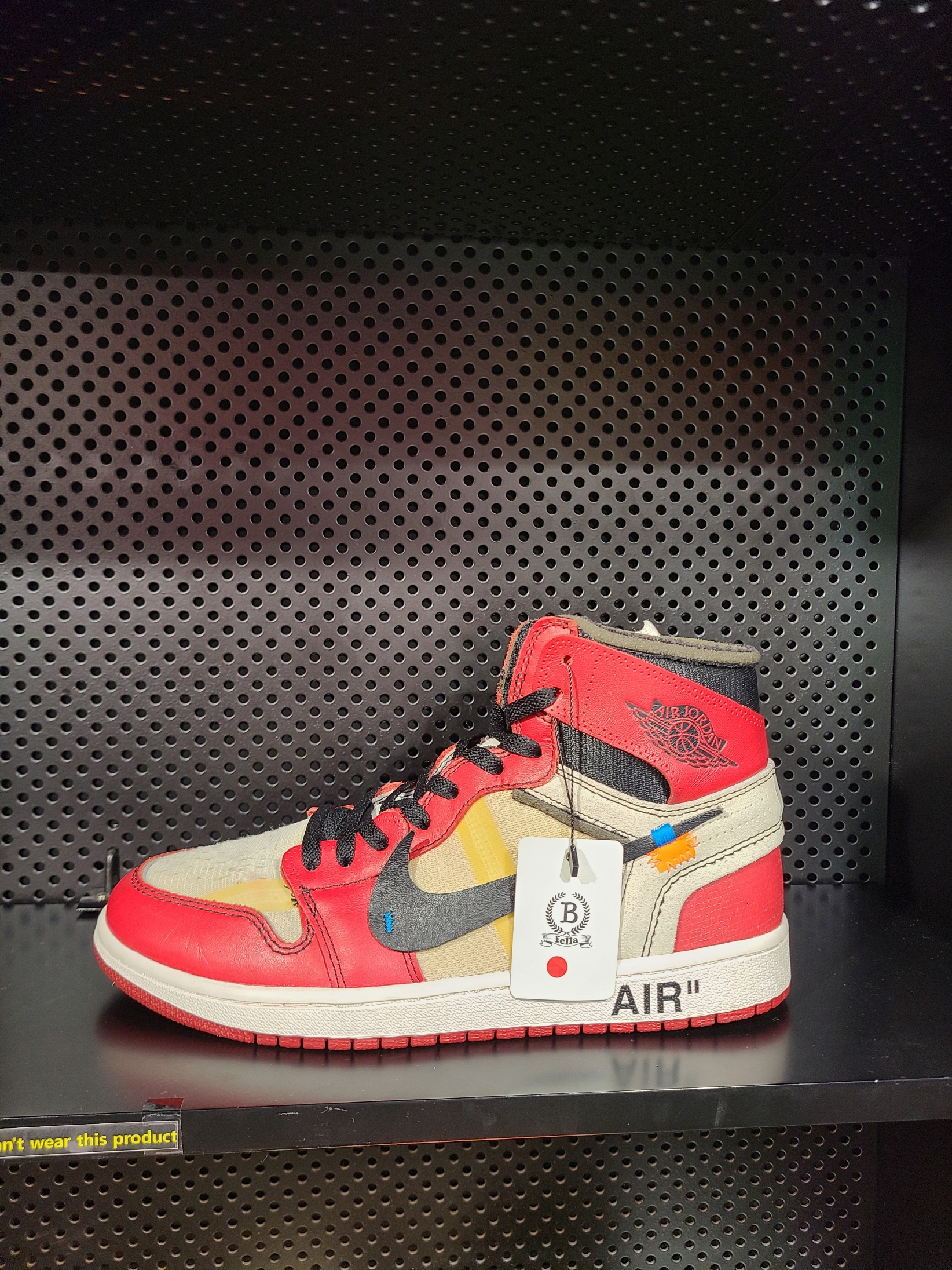 Jordan 1 x Off-White Retro High Chicago The Ten, Nike Heritage 86 Corduroy Cap White 착용 스타일 - 1