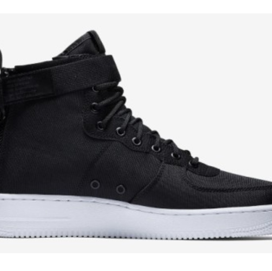 Nike SF Air Force 1 Mid Black Anthracite White 착용 스타일 - 2