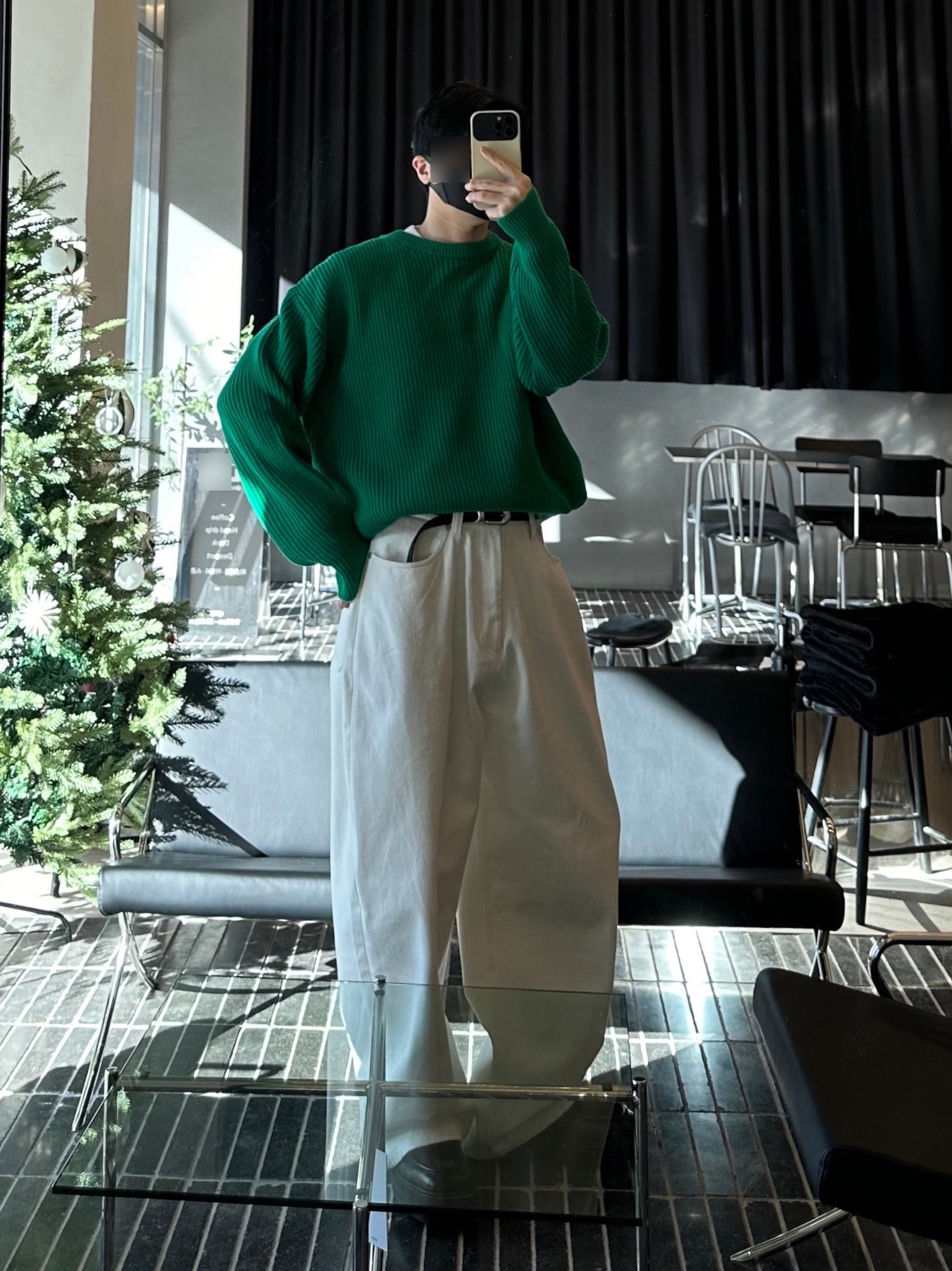 STU Wide Cotton Pants Cream, Our Legacy Belt 2cm Leather Black 착용 스타일 - 1