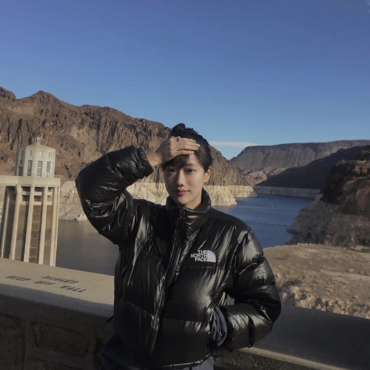 get shopping with me🛍️님의 스타일