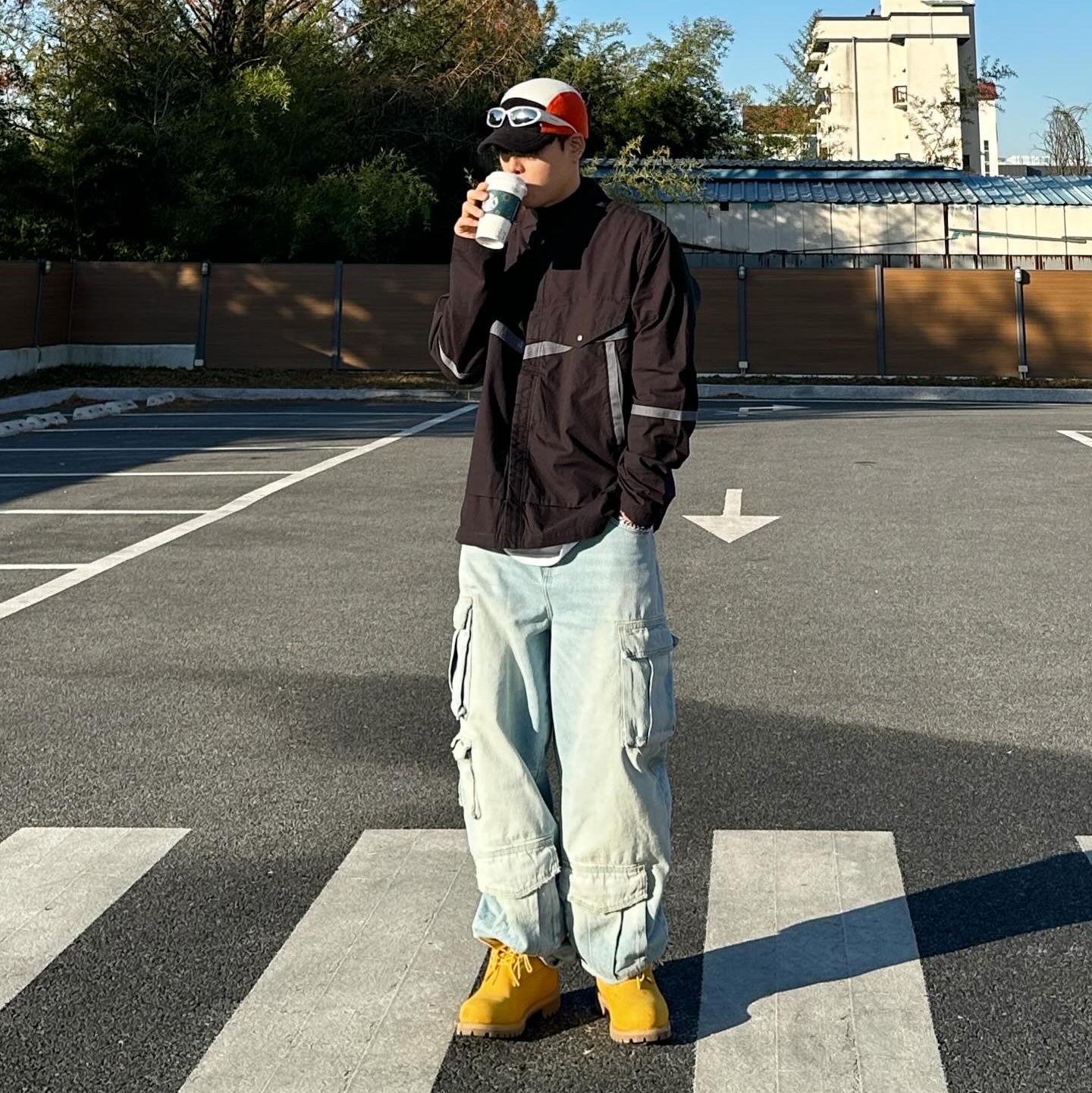 Balenciaga Swift Oval Sunglasses Silver, Timberland Premium 6 inch Waterproof Boot Wheat Nubuck - Wide 착용 스타일 - 2
