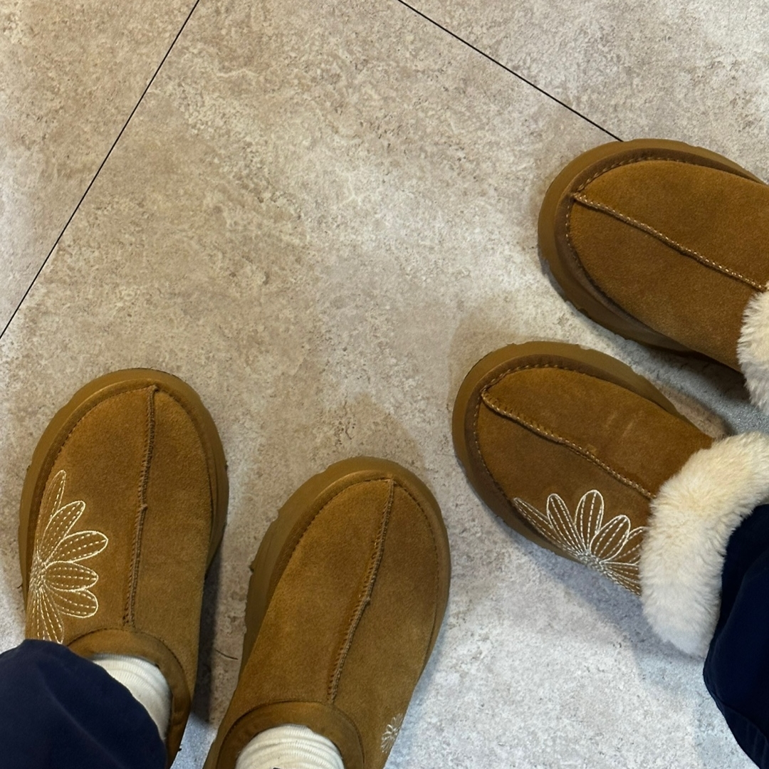Mardi Mercredi Les Pompes Women Classique Slipper Chestnut, Mardi Mercredi Les Pompes Women Classique Mule Chestnut 착용 스타일
