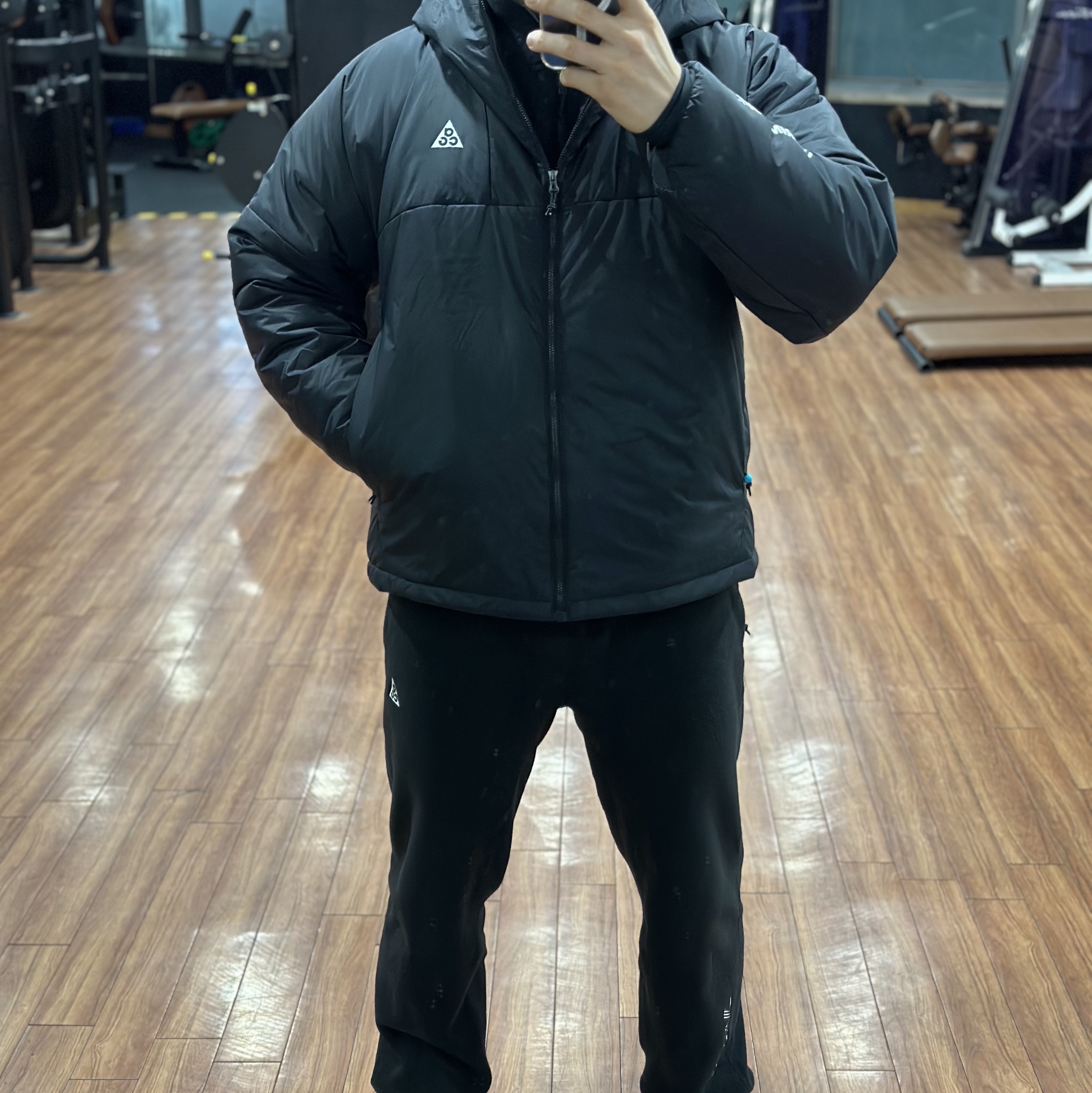 Nike ACG Arctic Wolf Full Zip Top Black Anthracite - Asia, Nike ACG Therma-Fit ADV Rope De Dope Full Zip Jacket Black Summit White - Asia 착용 스타일 - 2