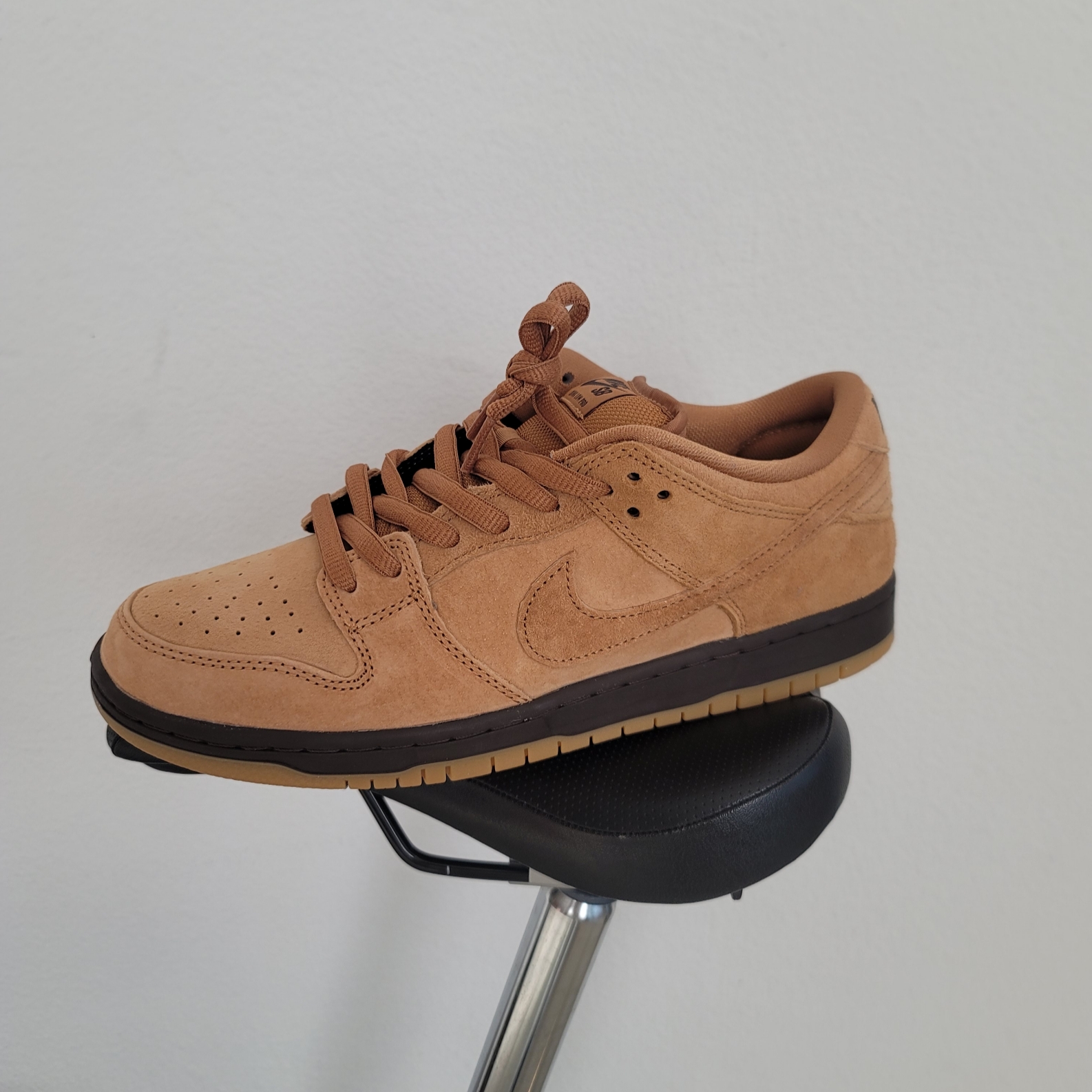 Nike SB Dunk Low Pro Wheat 2023 착용 스타일