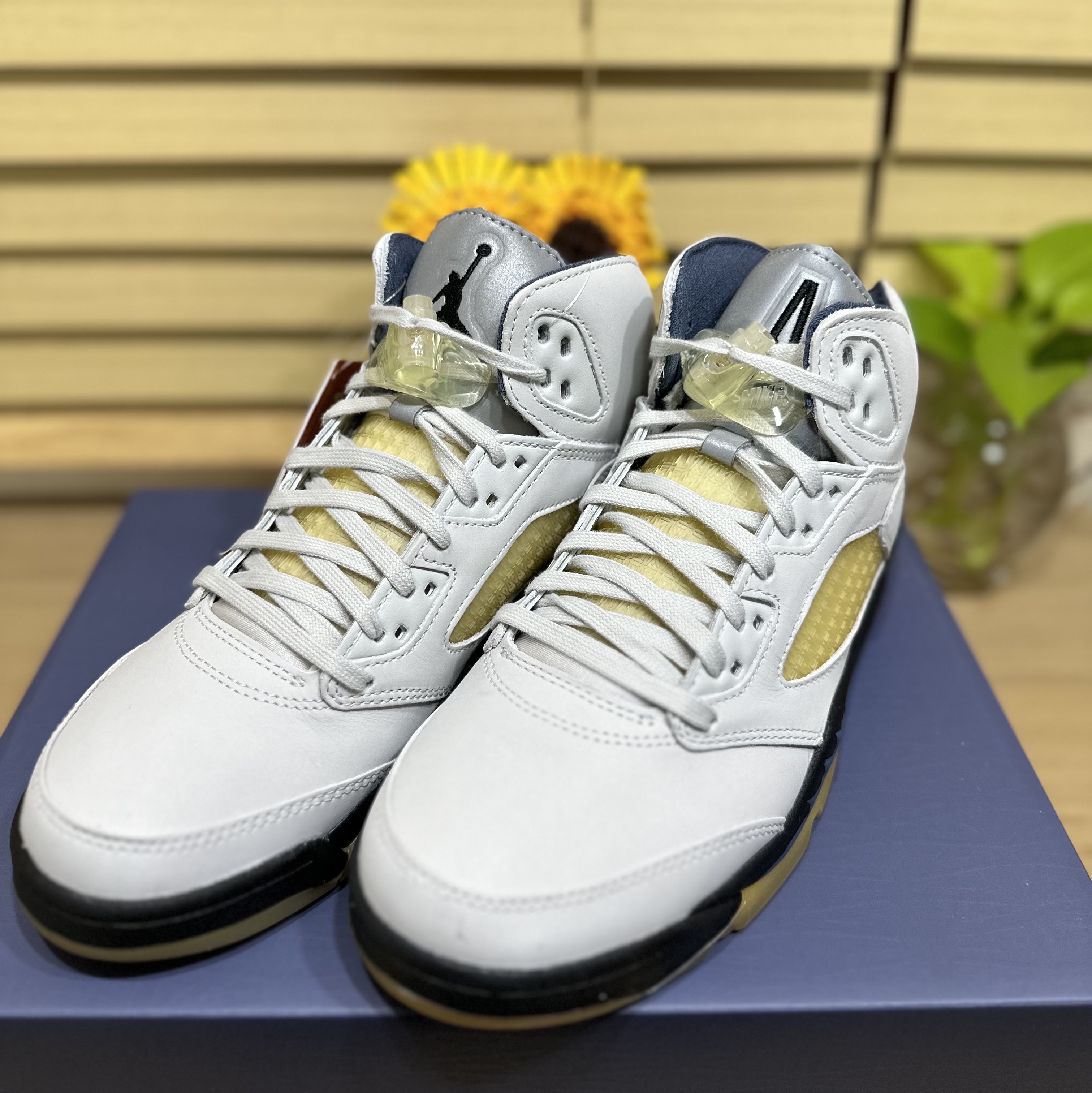 (W) Jordan 5 x A Ma Maniere Retro Dawn 착용 스타일
