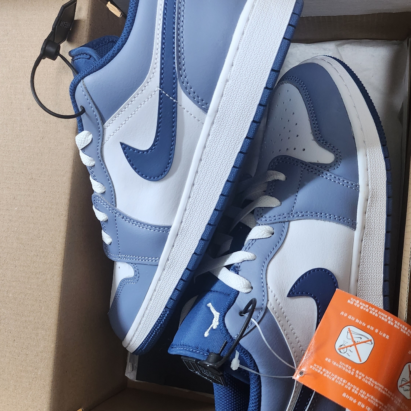 (GS) Jordan 1 Low SE Ashen Slate and Mystic Navy 착용 스타일 - 2