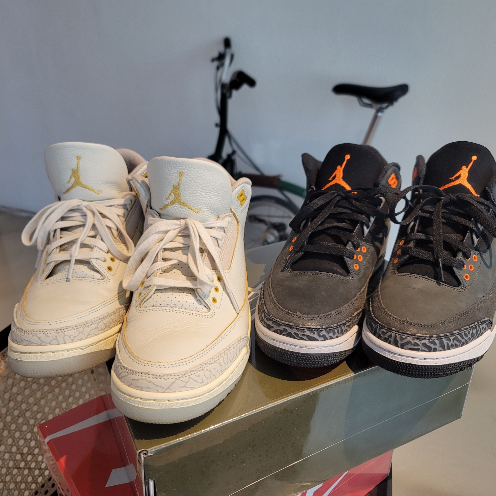 Jordan 3 Retro Fear, Jordan 3 x J Balvin Retro SP Sunset 착용 스타일